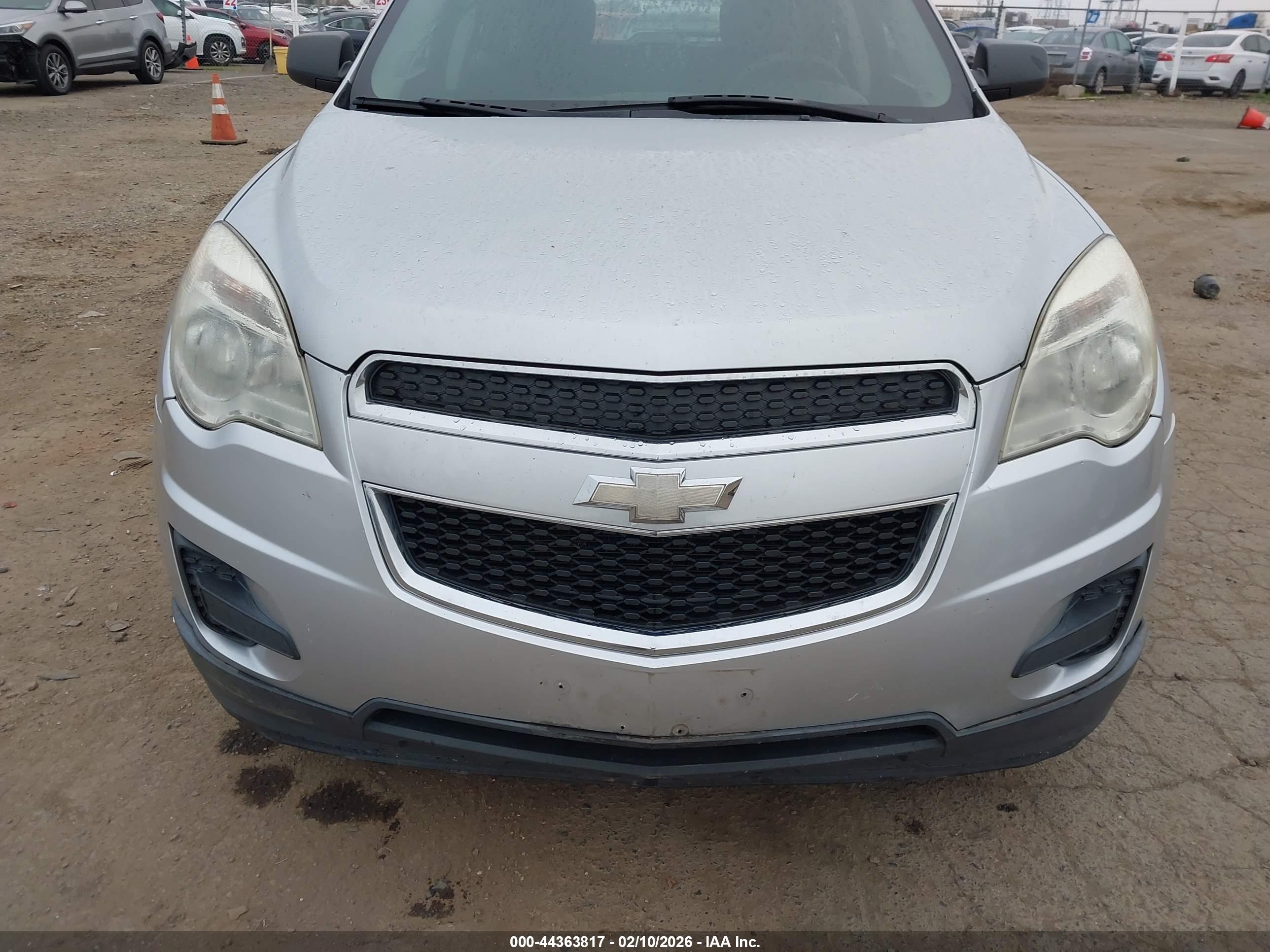 CHEVROLET EQUINOX image 6