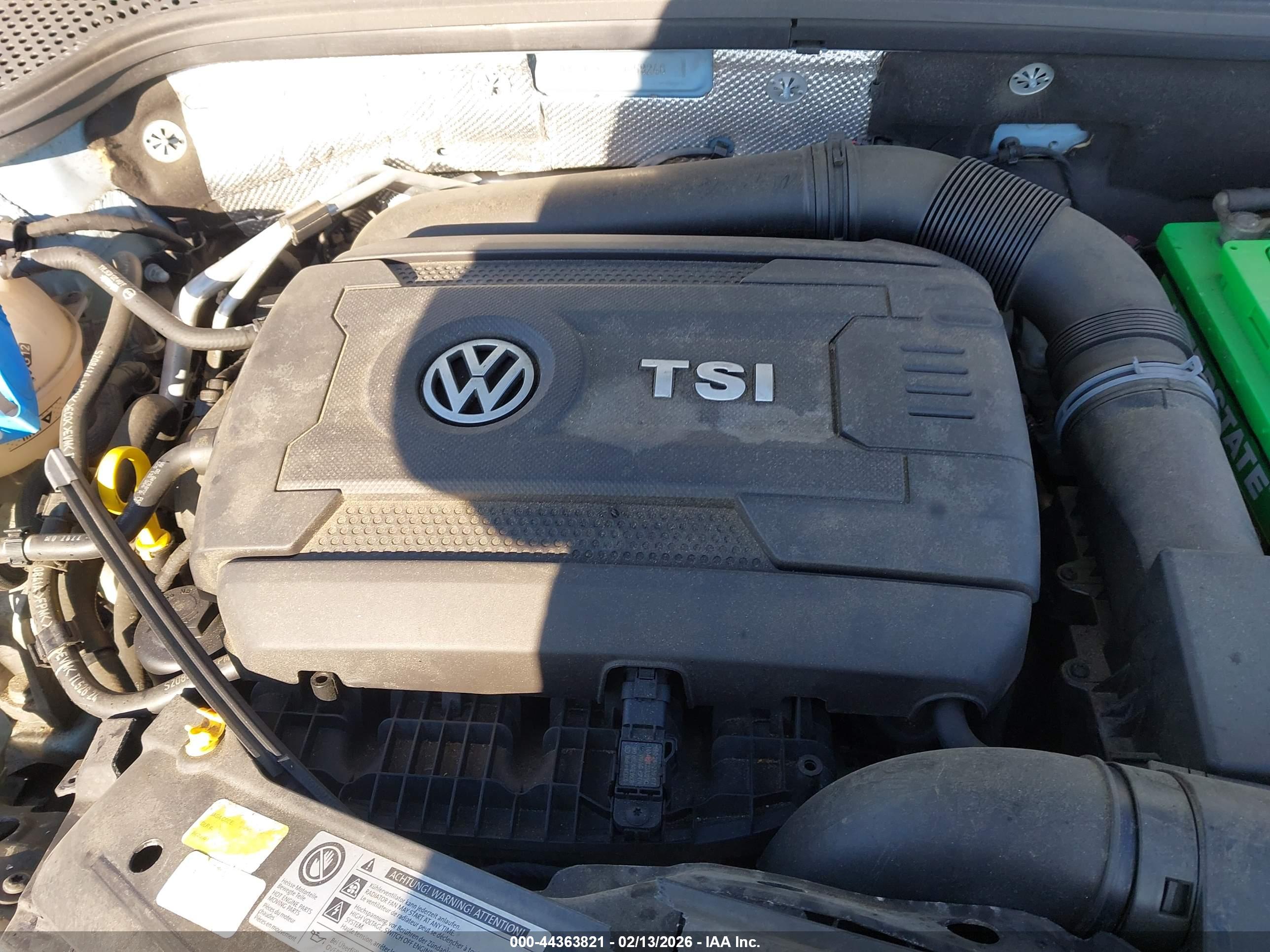 VOLKSWAGEN BEETLE image 10