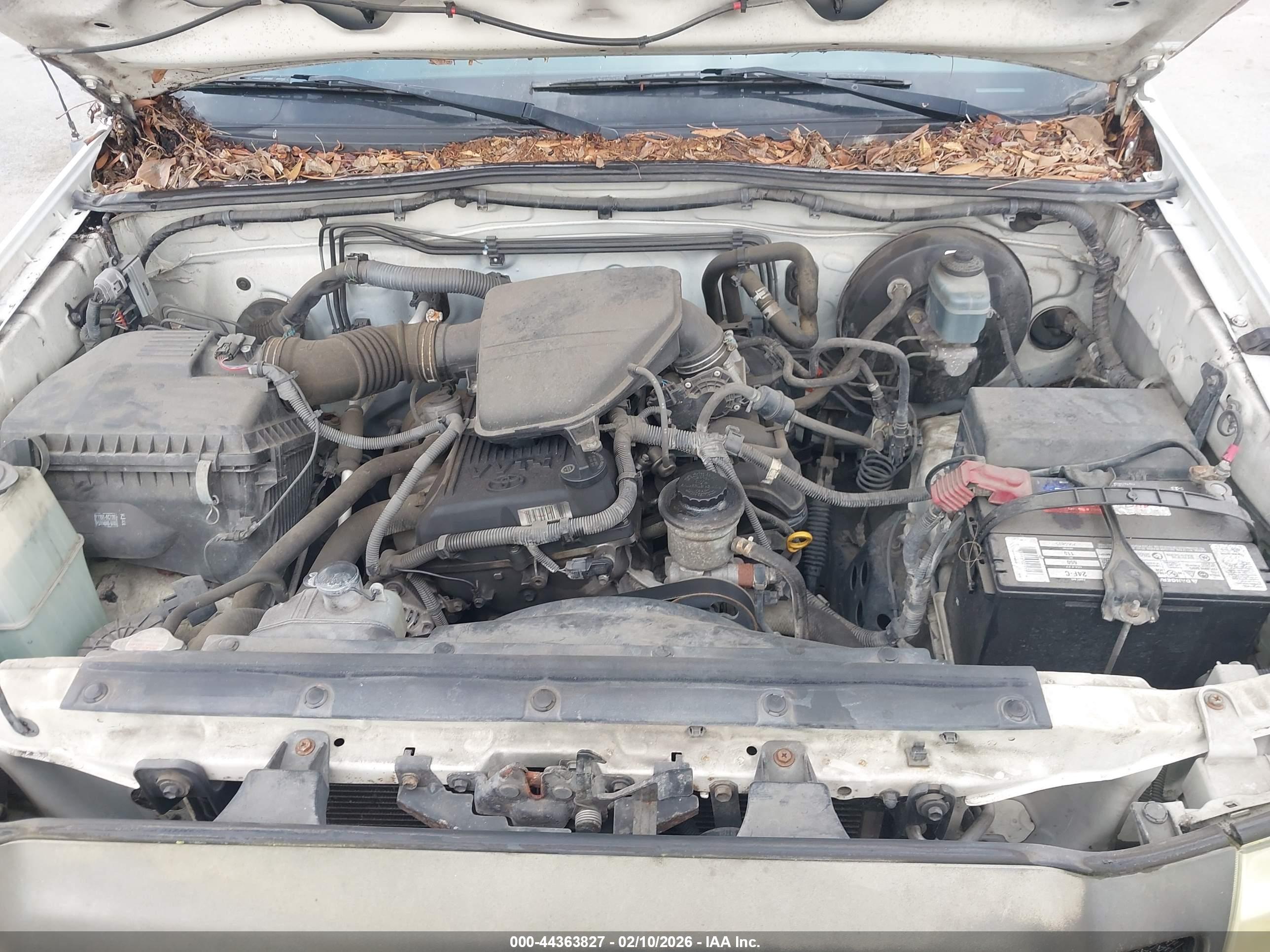 TOYOTA TACOMA image 10