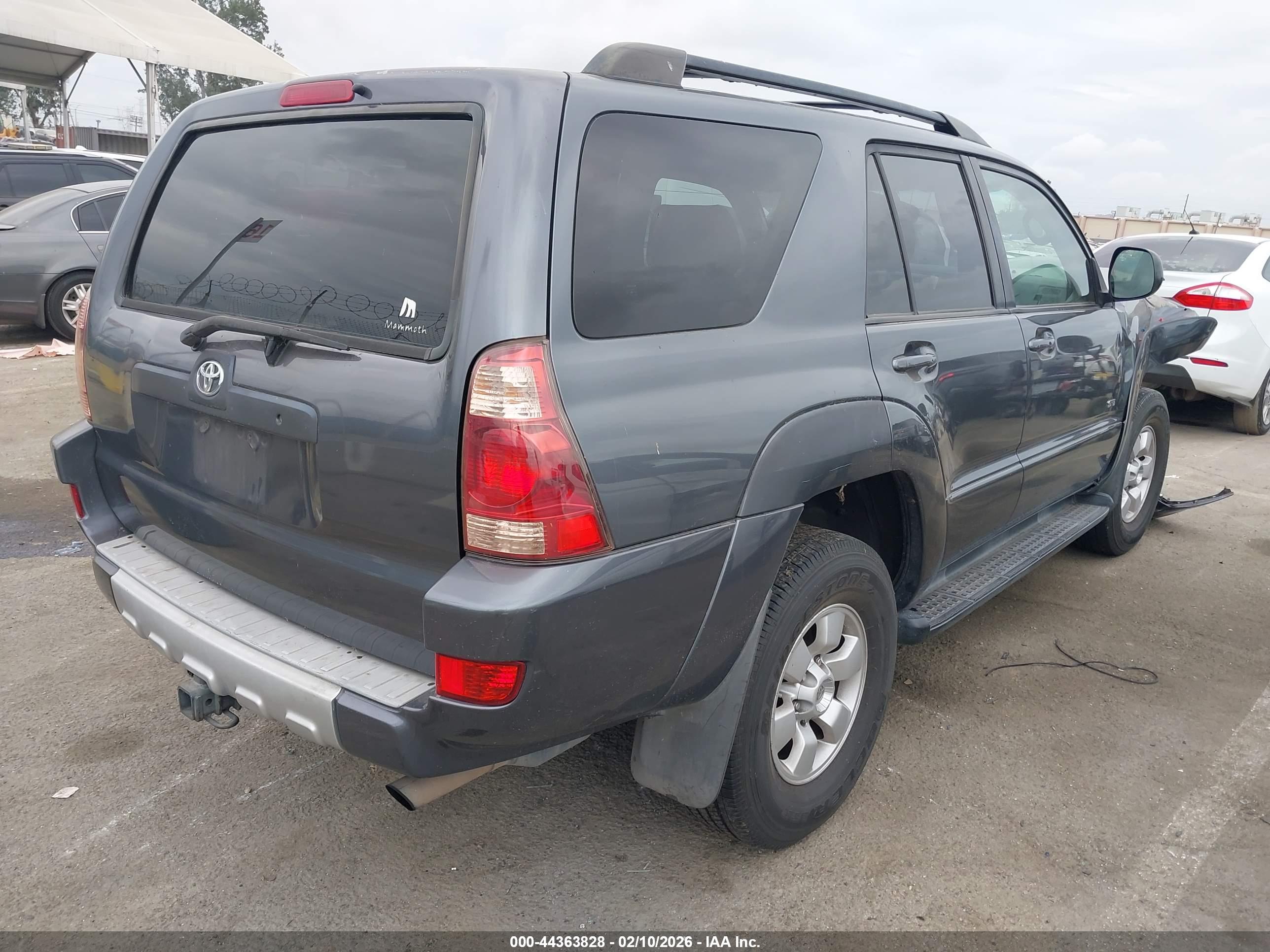 TOYOTA 4RUNNER image 4