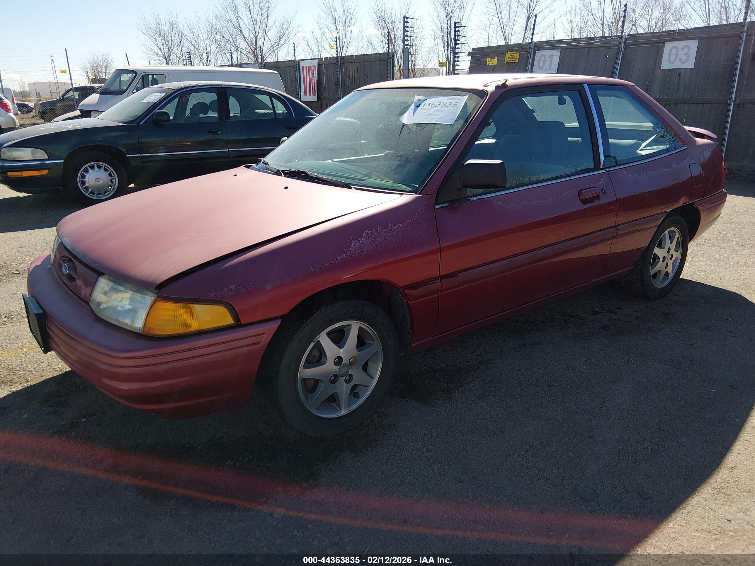 FORD ESCORT image 2