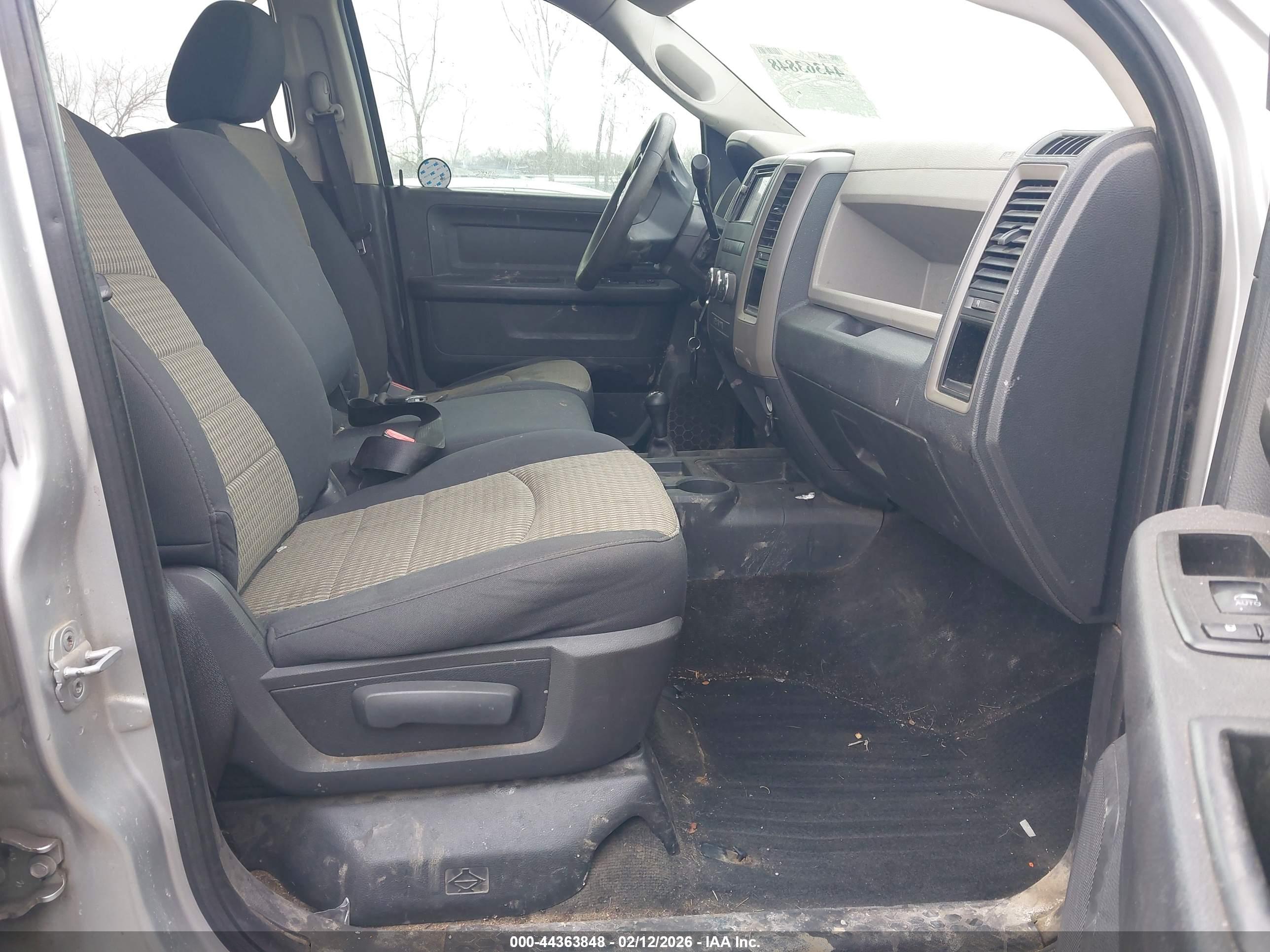 RAM 2500 image 5