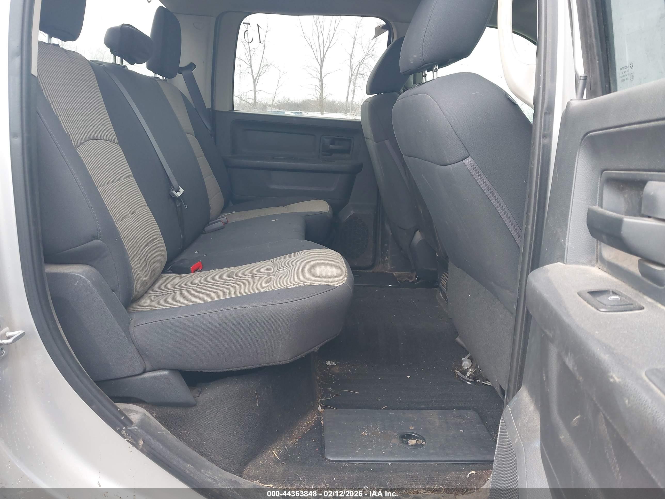 RAM 2500 image 8