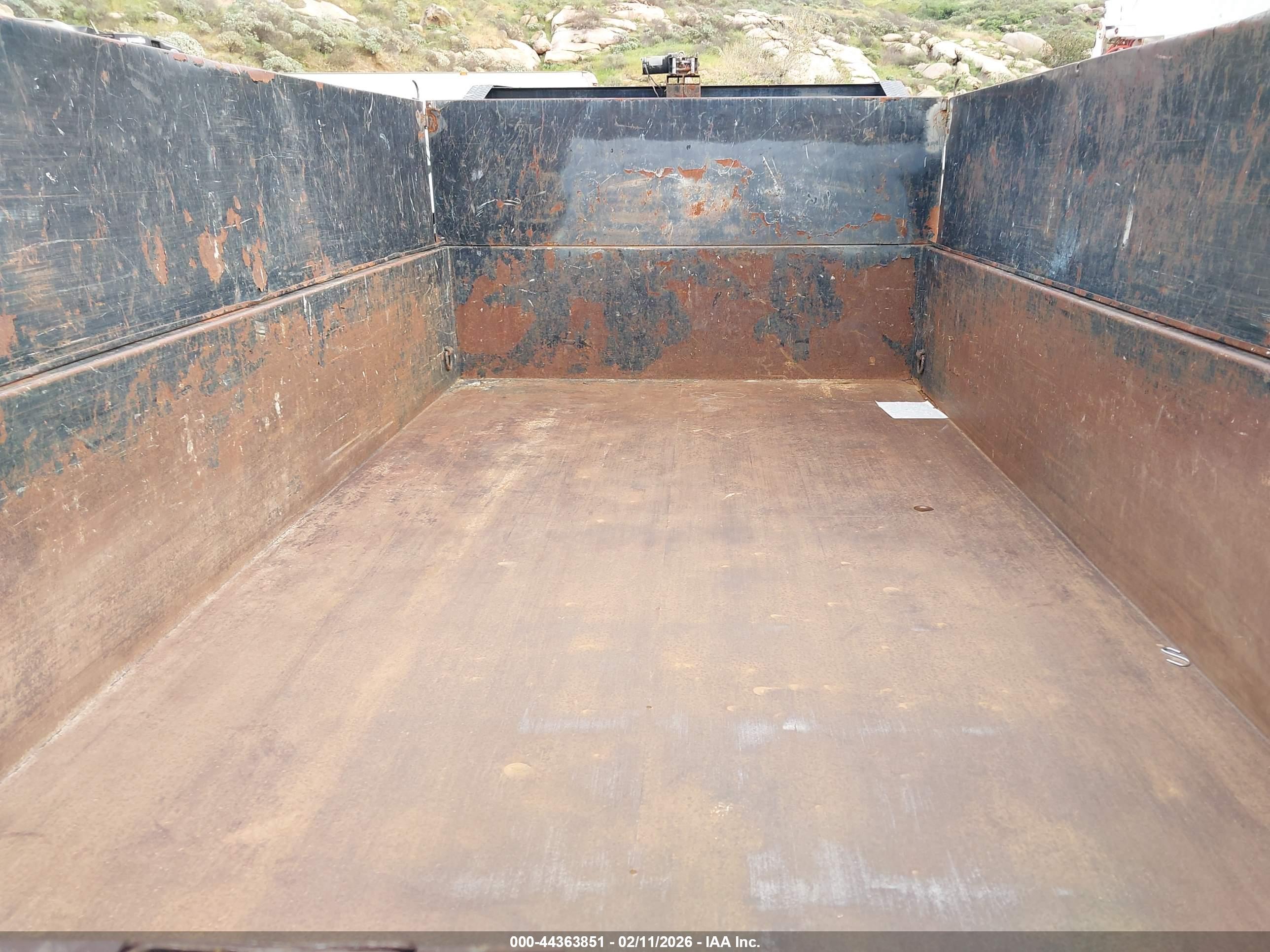 PJ TRAILERS image 5