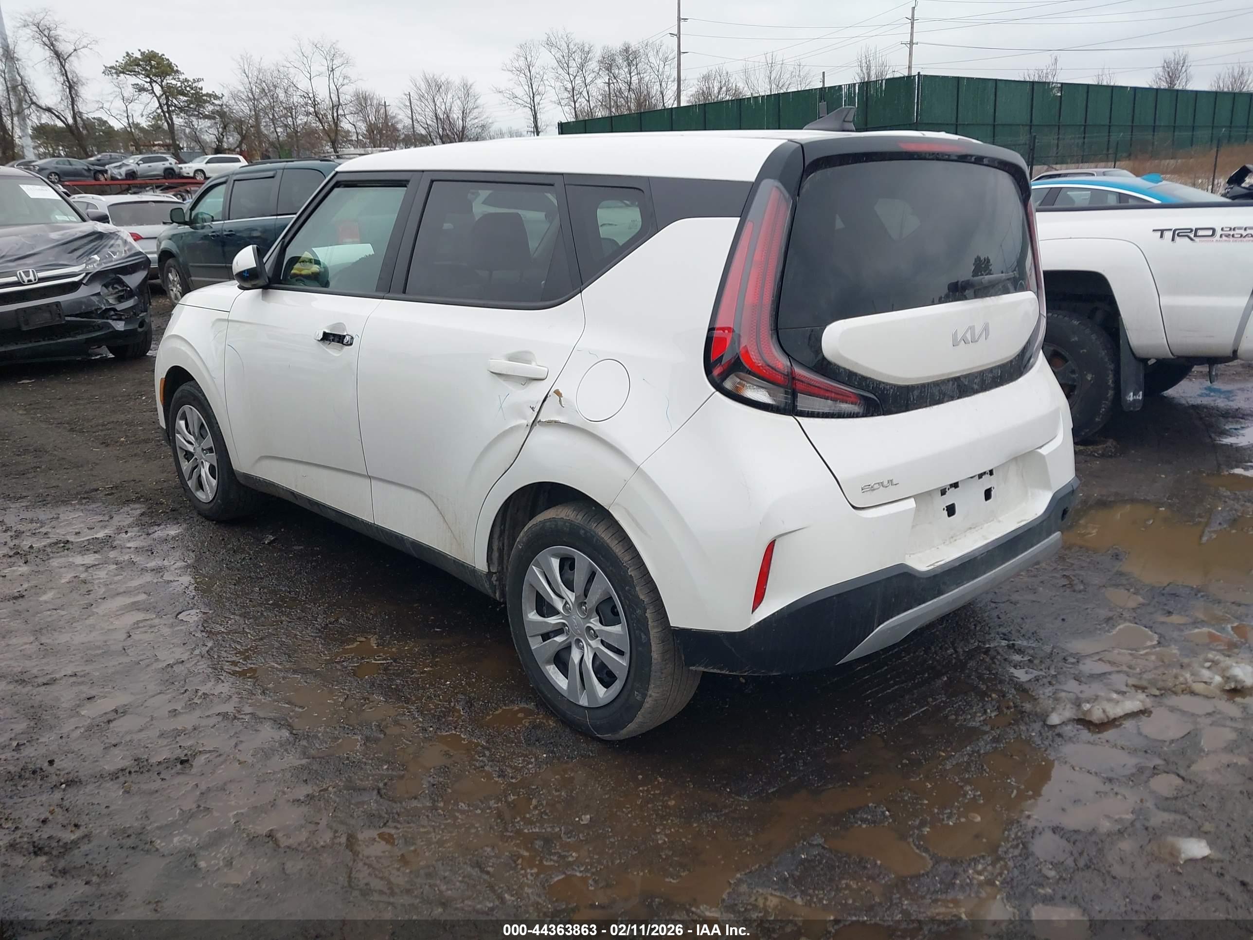KIA SOUL image 3