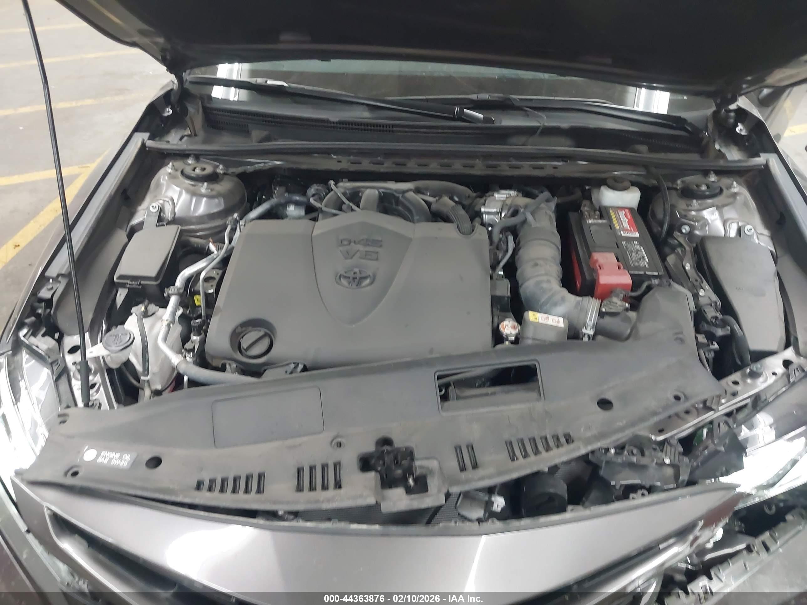 TOYOTA CAMRY image 10