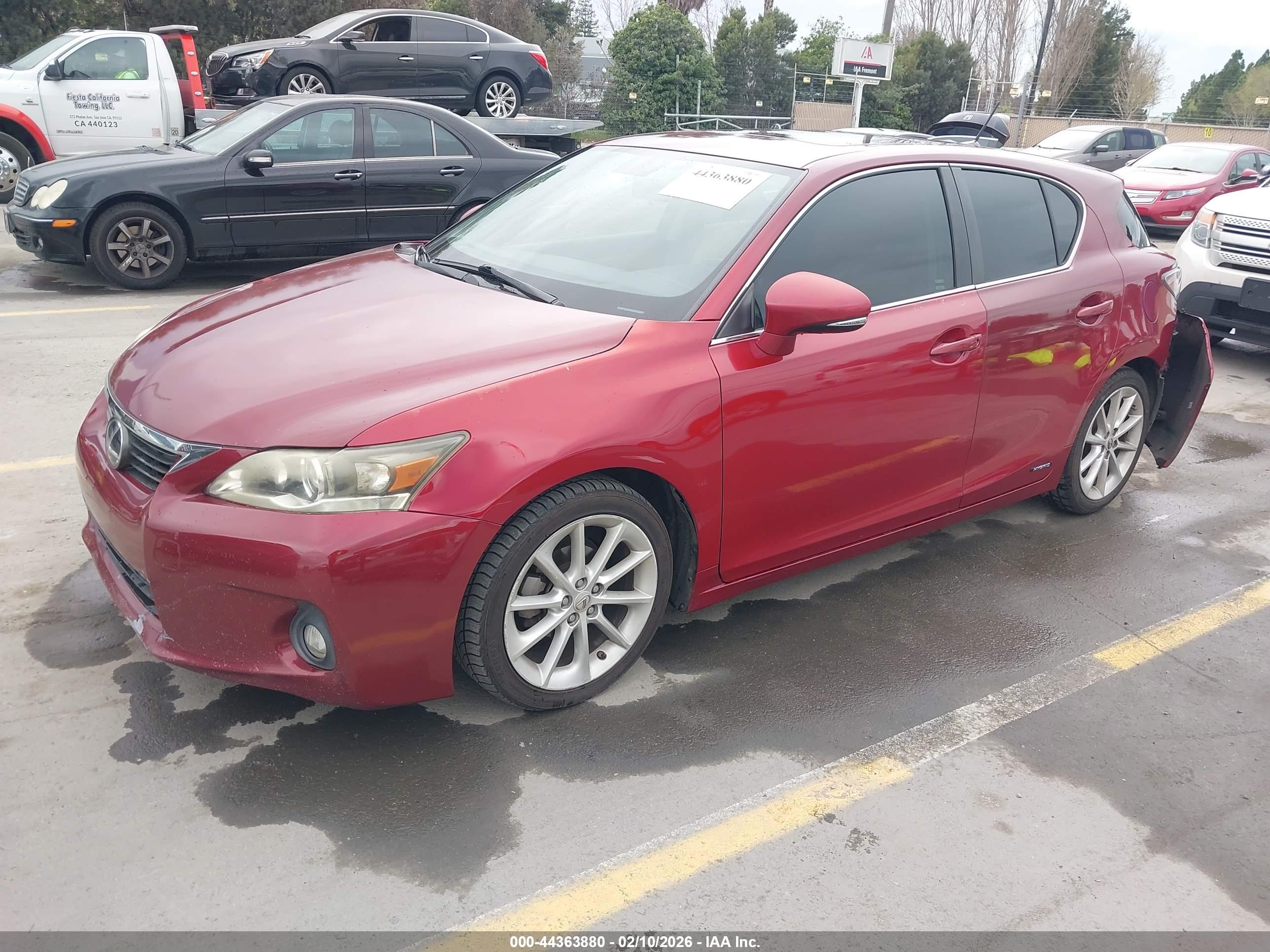 LEXUS CT image 2