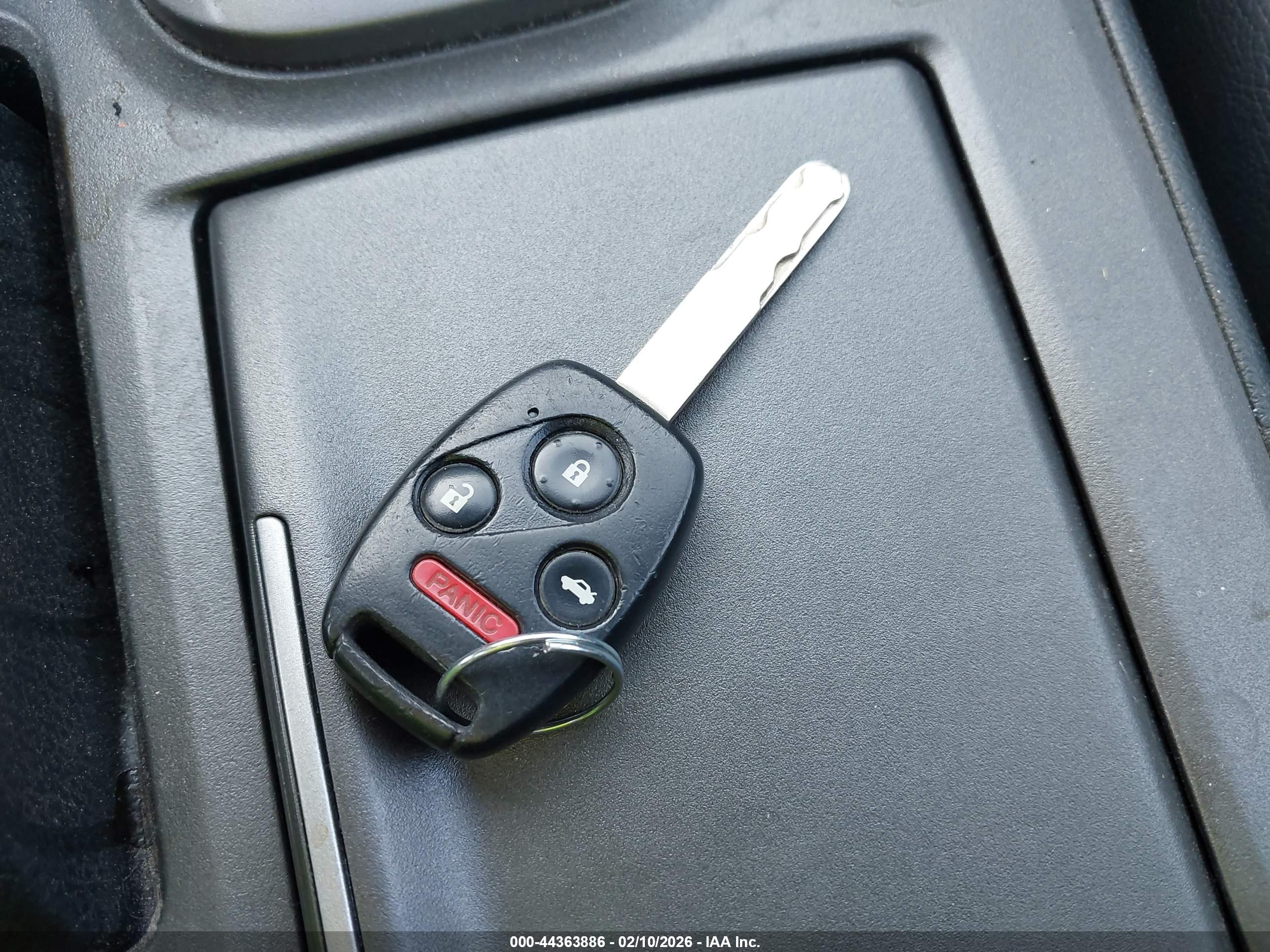 HONDA ACCORD image 11