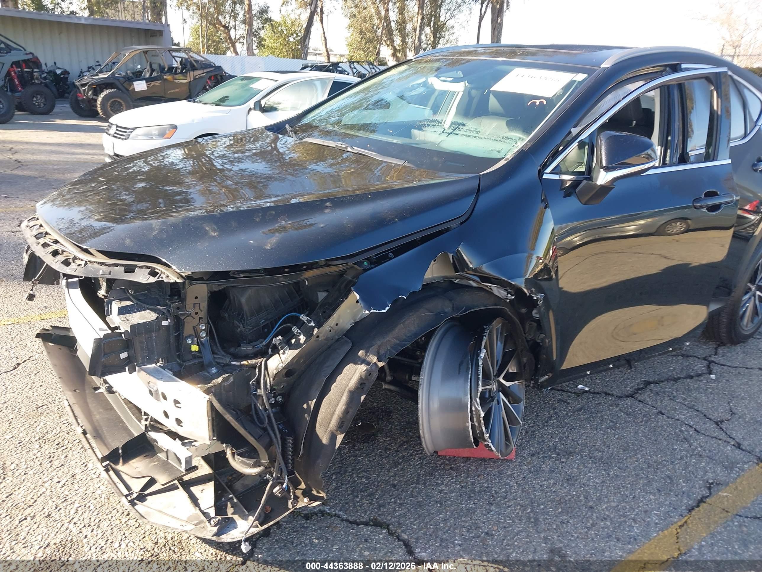 LEXUS NX image 6