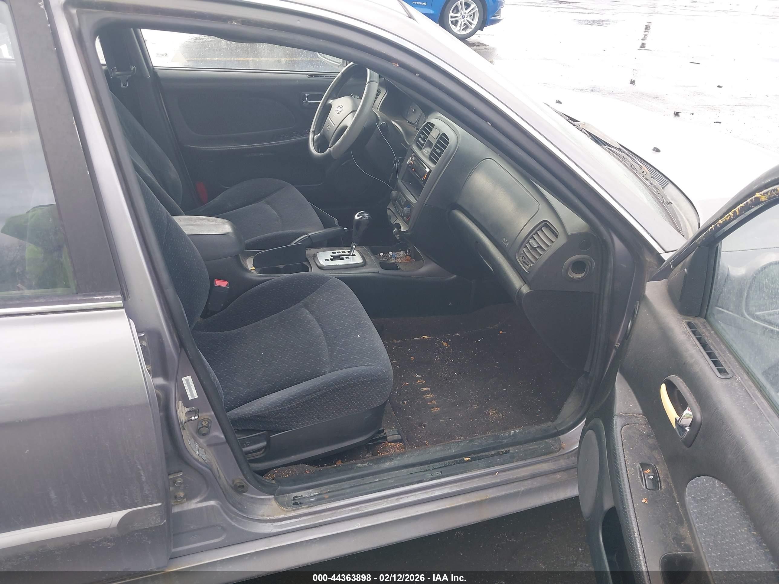 HYUNDAI SONATA image 5