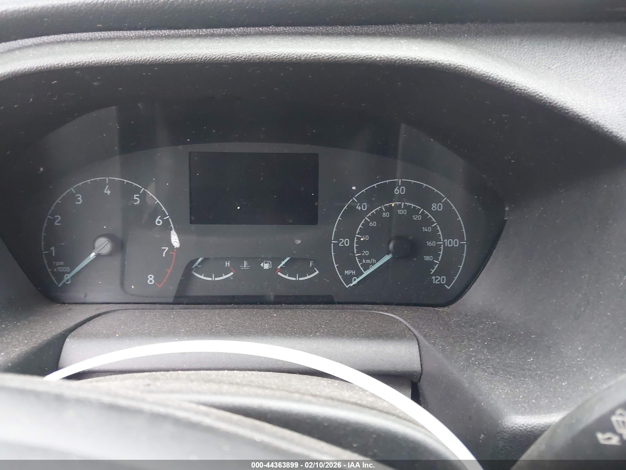 FORD TRANSIT-150 image 7