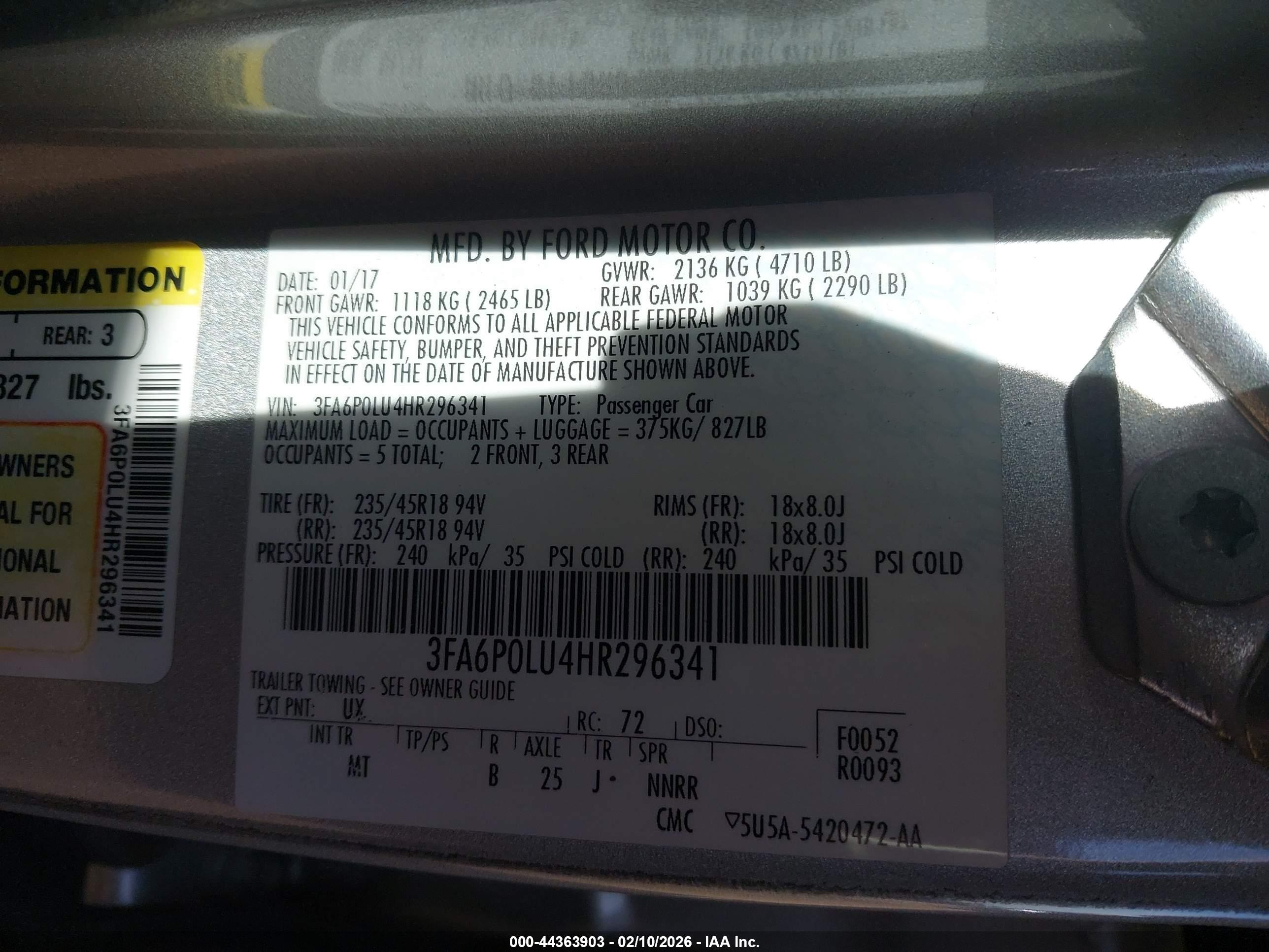 FORD FUSION image 9