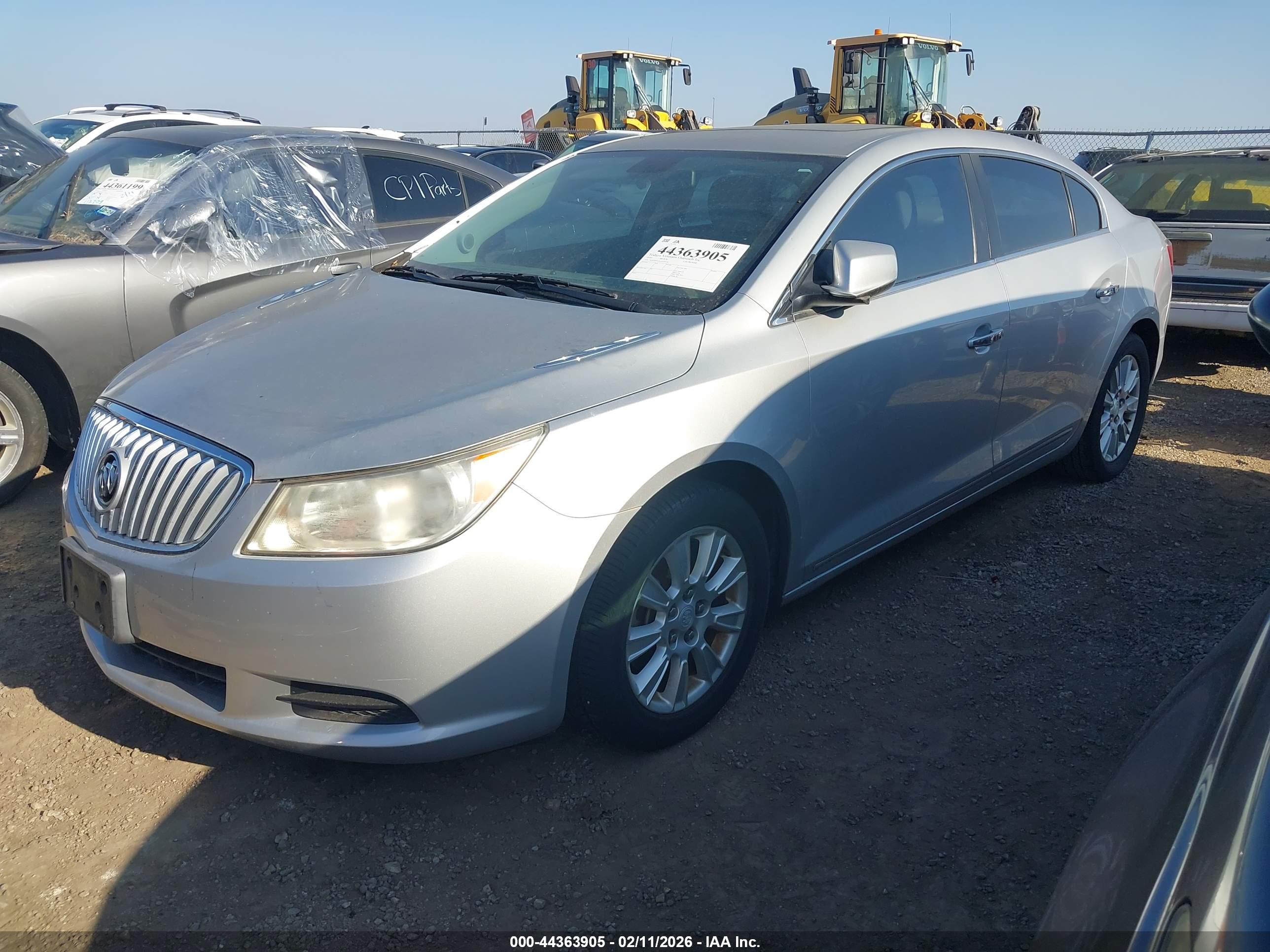 BUICK LACROSSE image 2