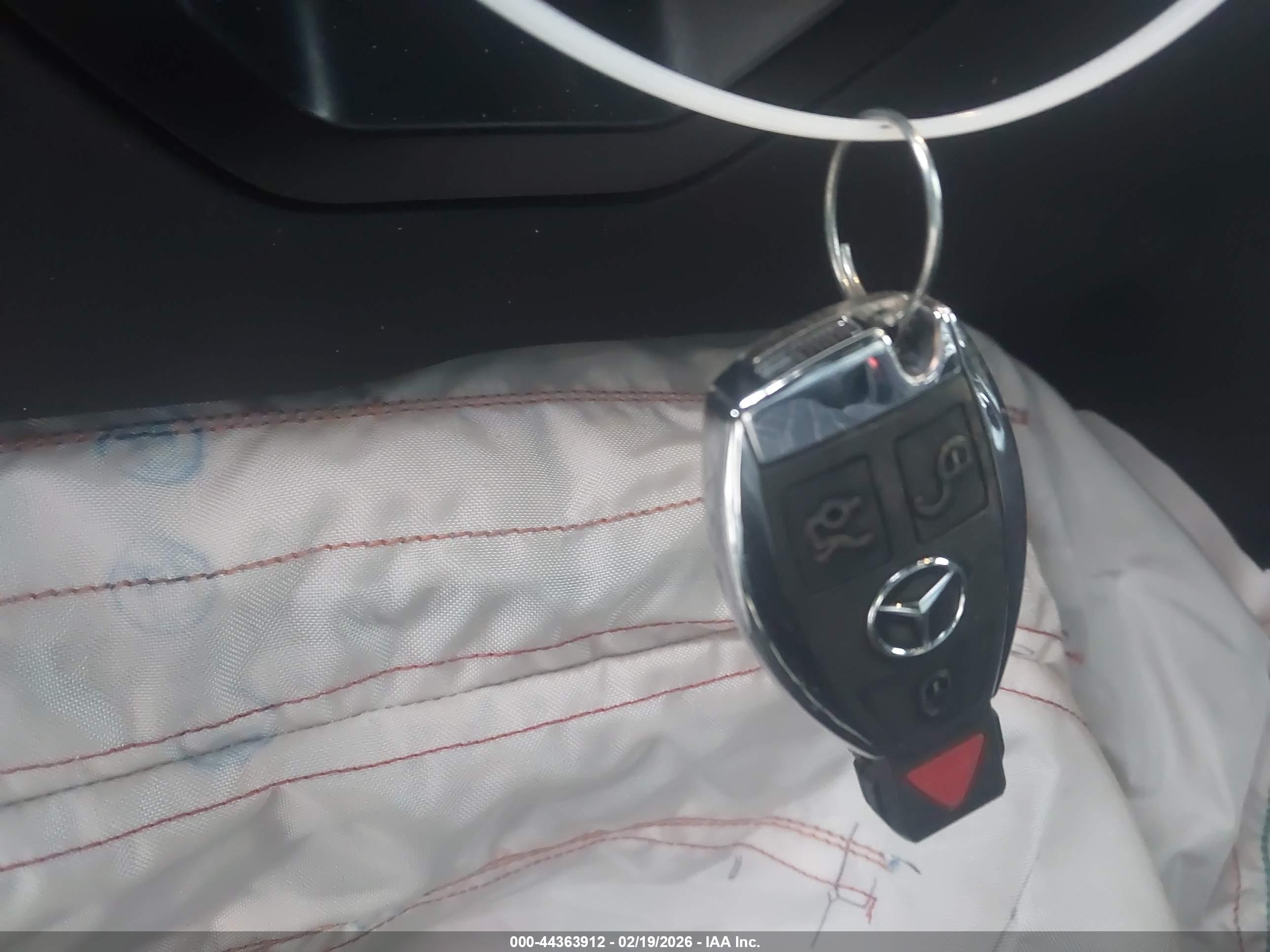 MERCEDES-BENZ GLE image 11