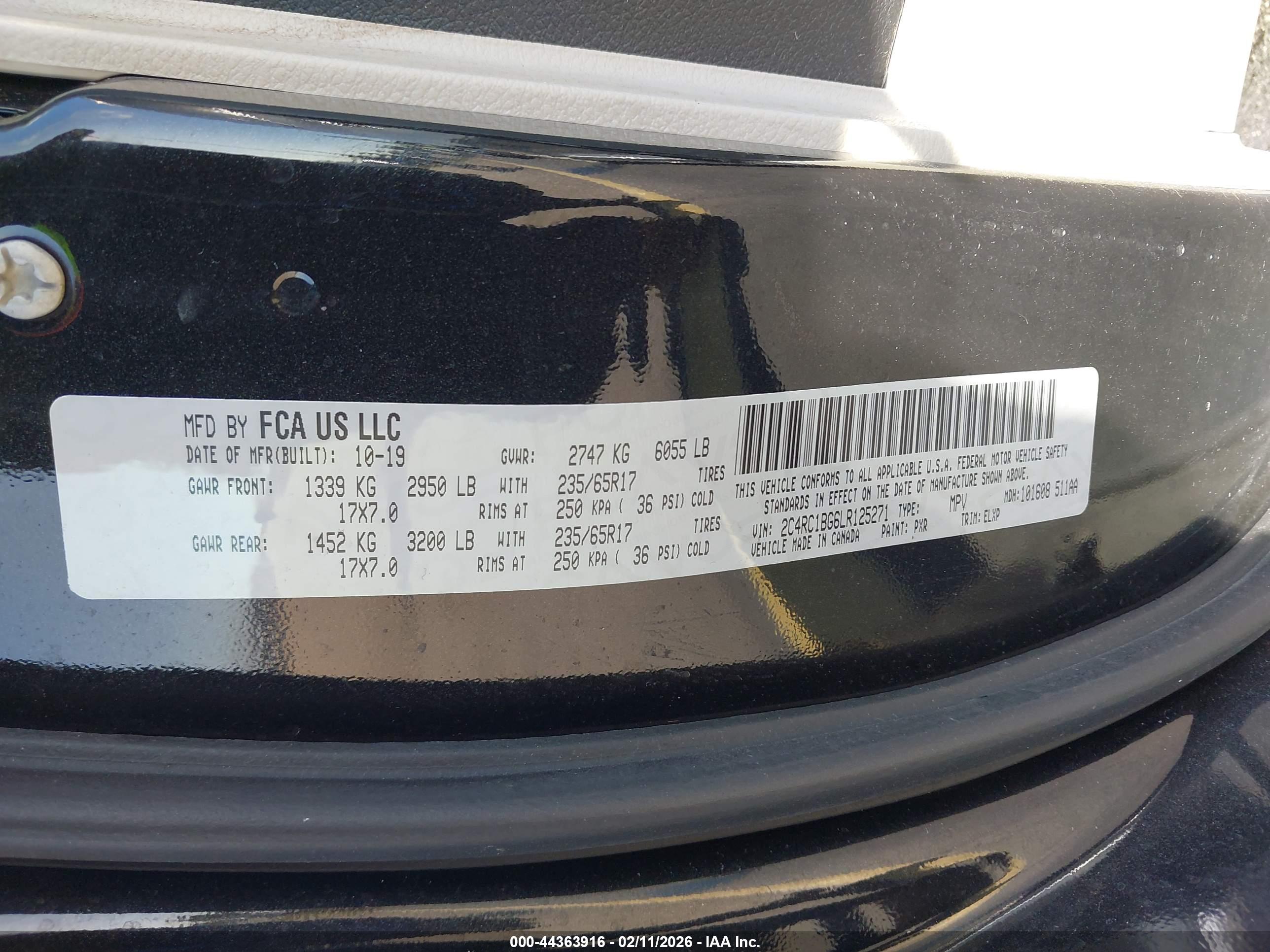 CHRYSLER PACIFICA image 9