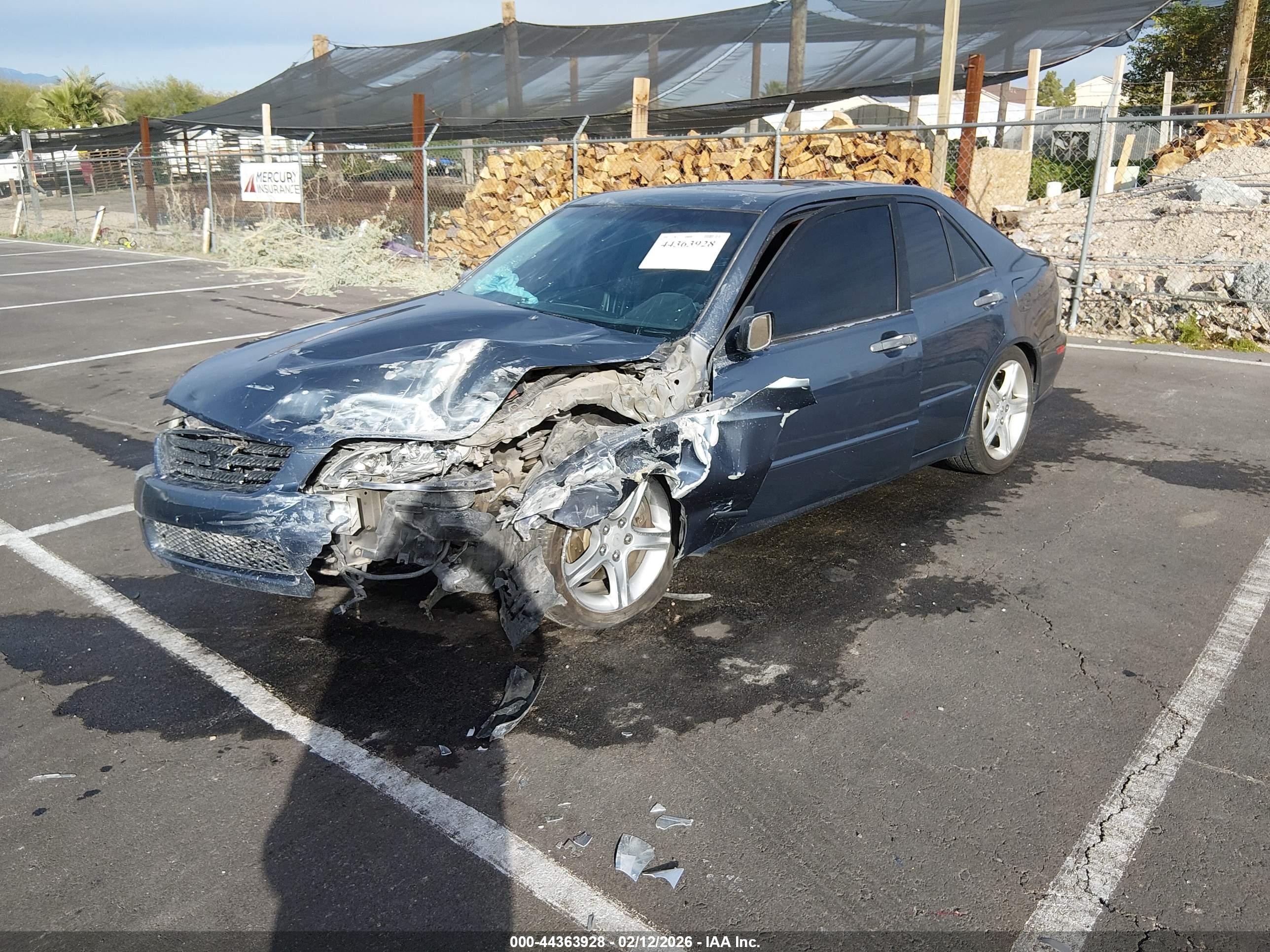 LEXUS IS image 2
