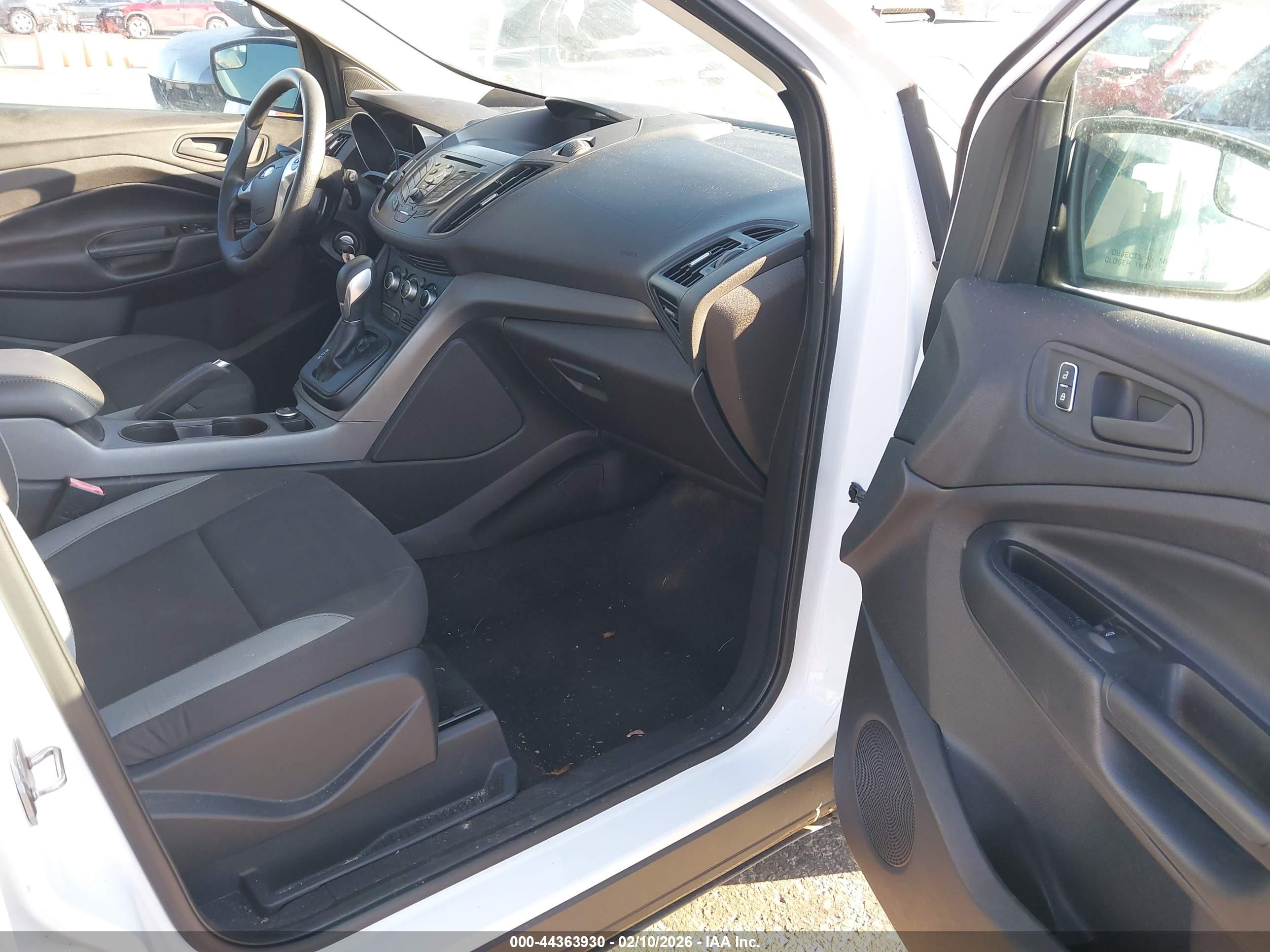 FORD ESCAPE image 5