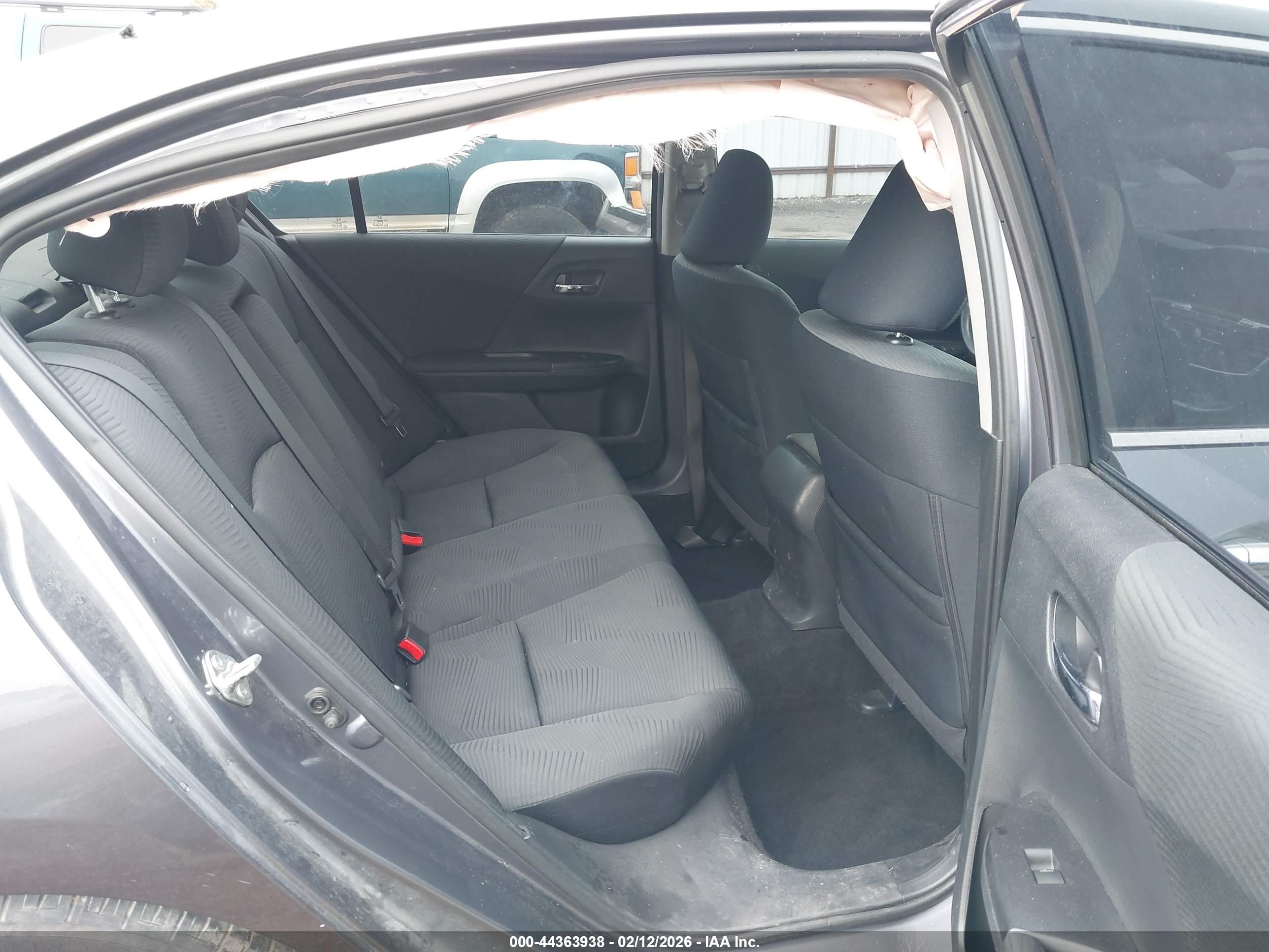 HONDA ACCORD image 8