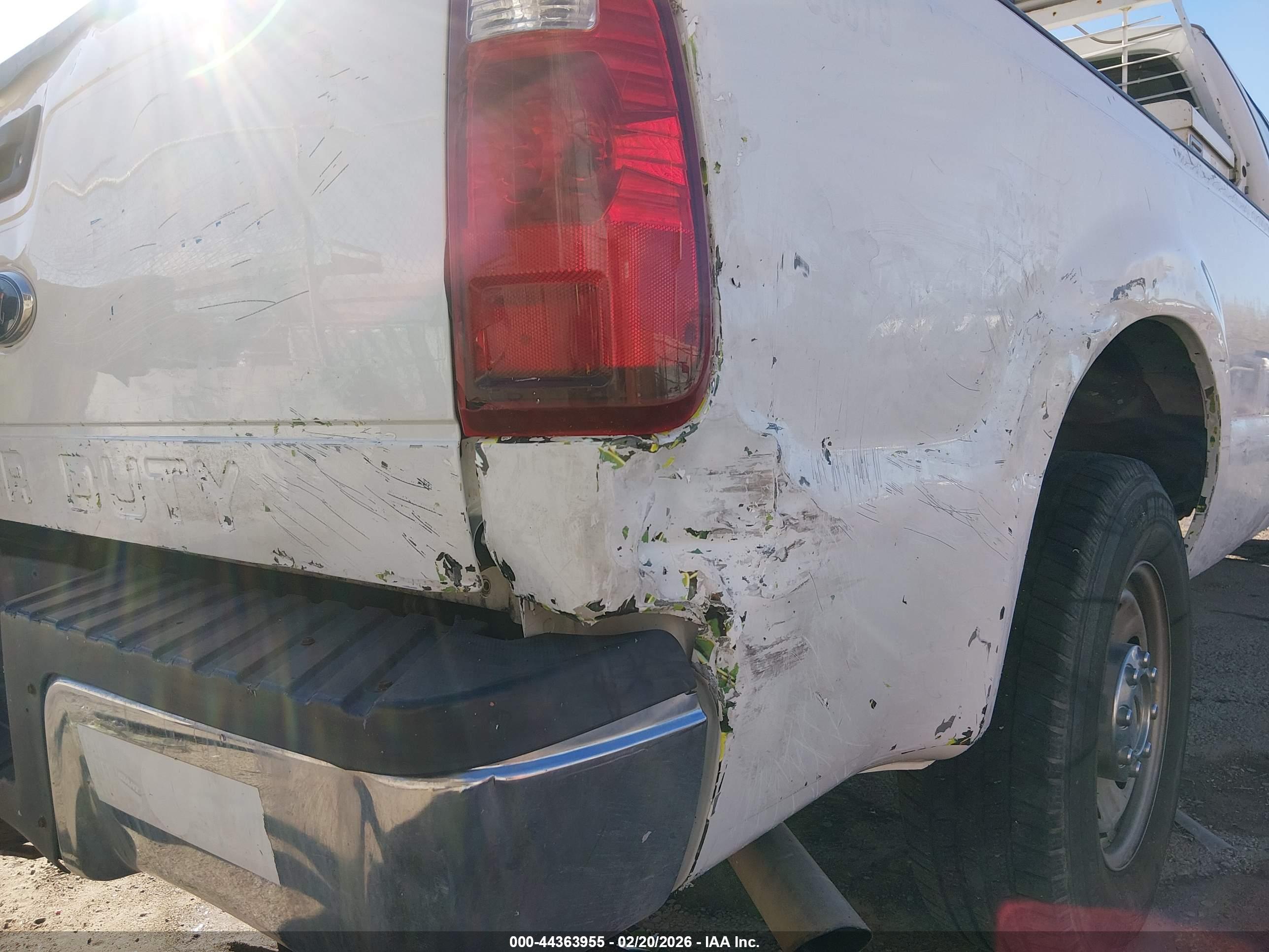 FORD F-250 image 6