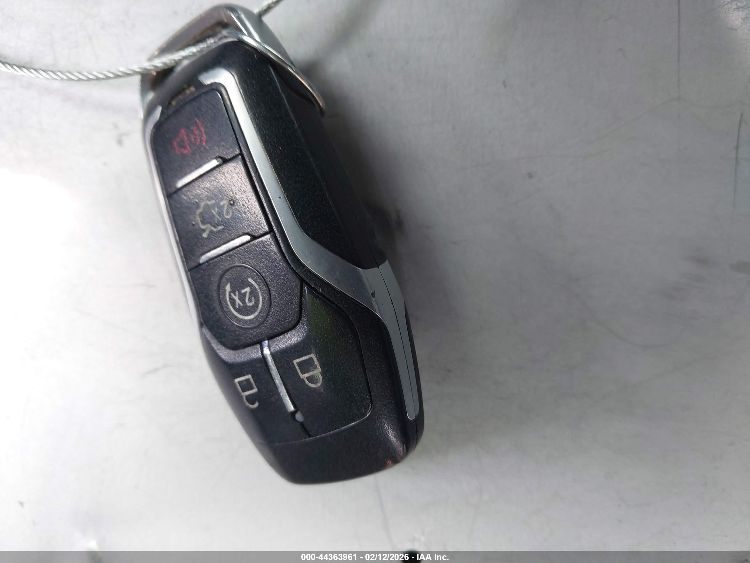 LINCOLN MKZ image 11