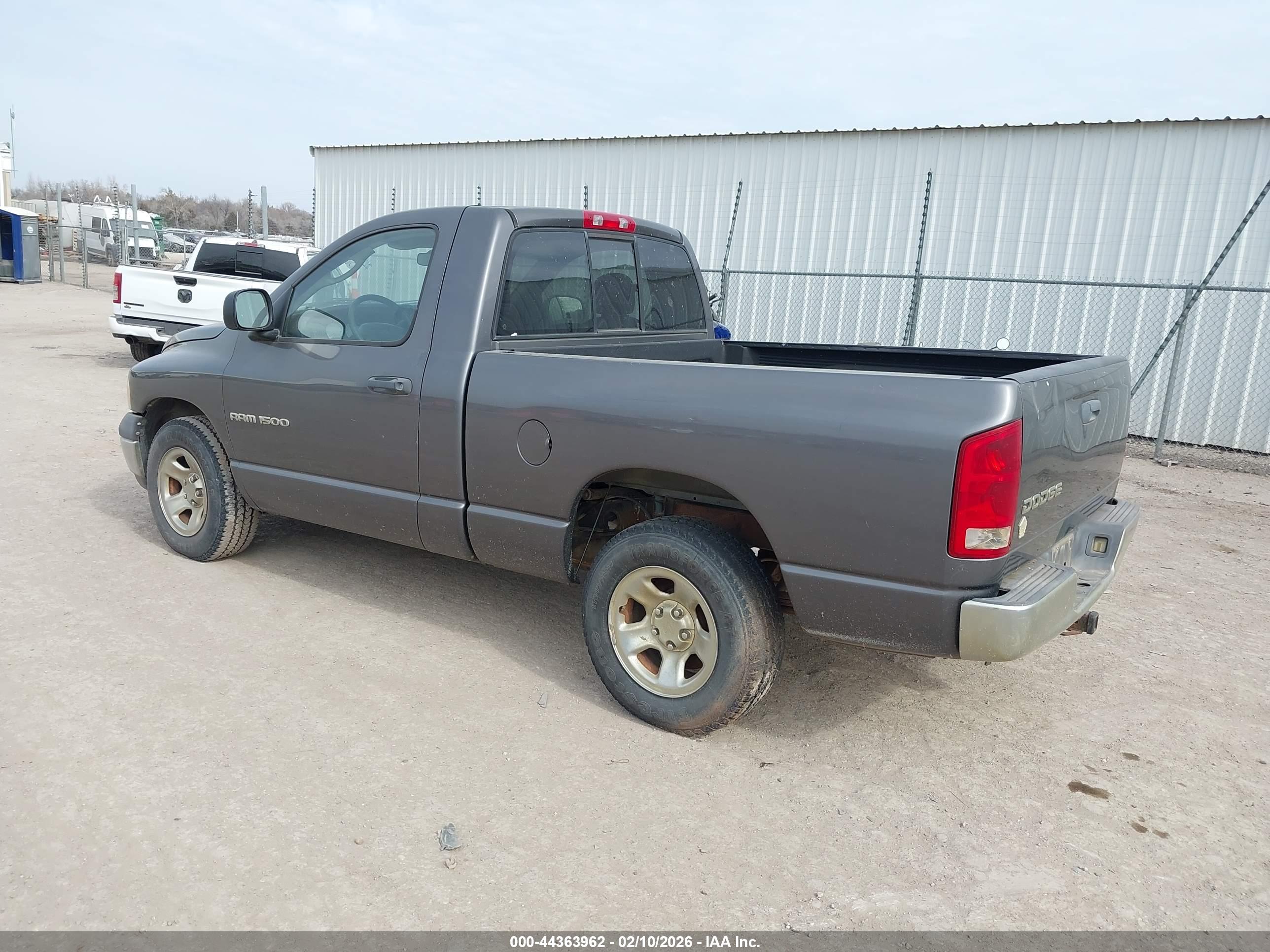 DODGE RAM image 3