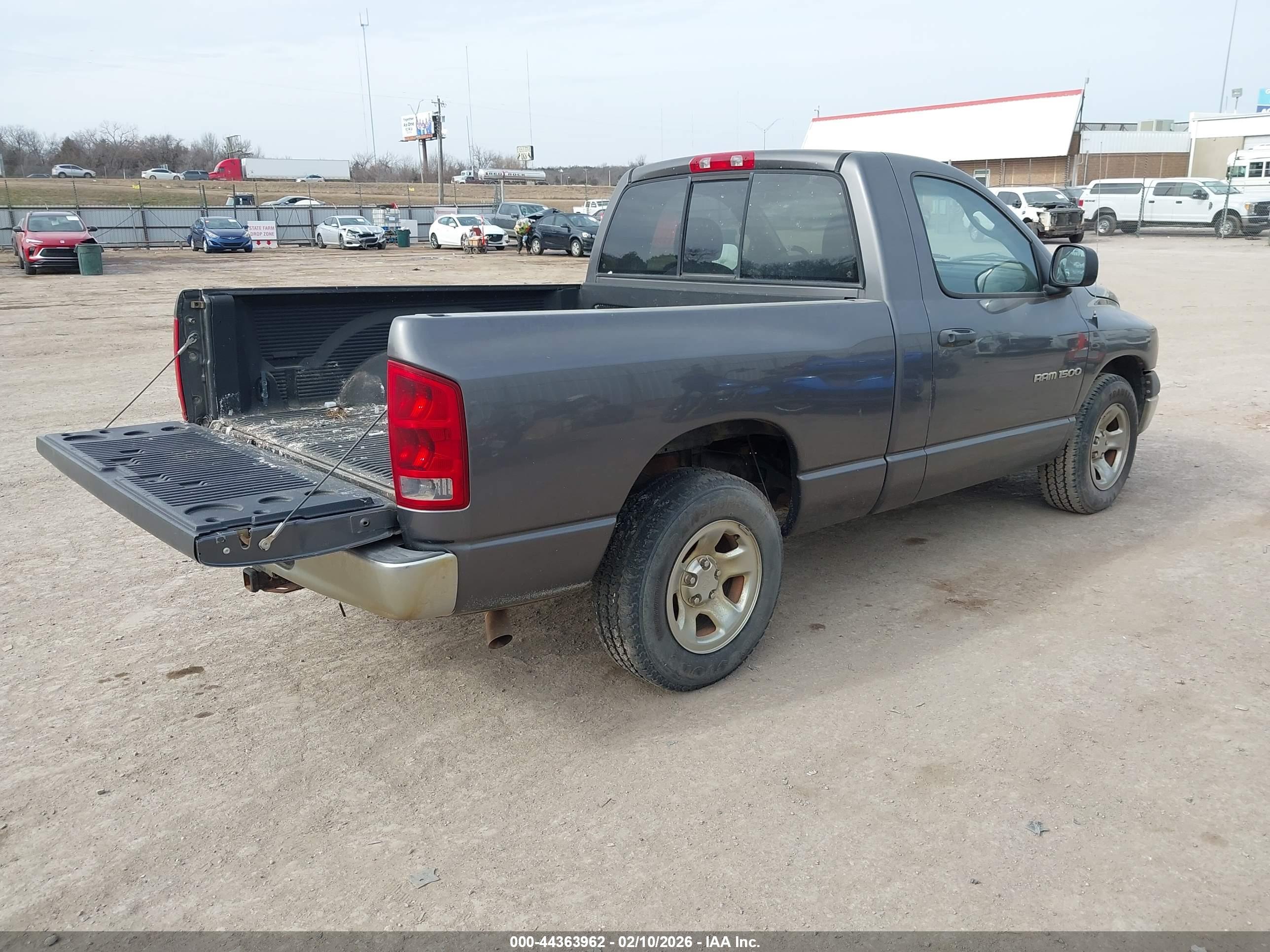 DODGE RAM image 4
