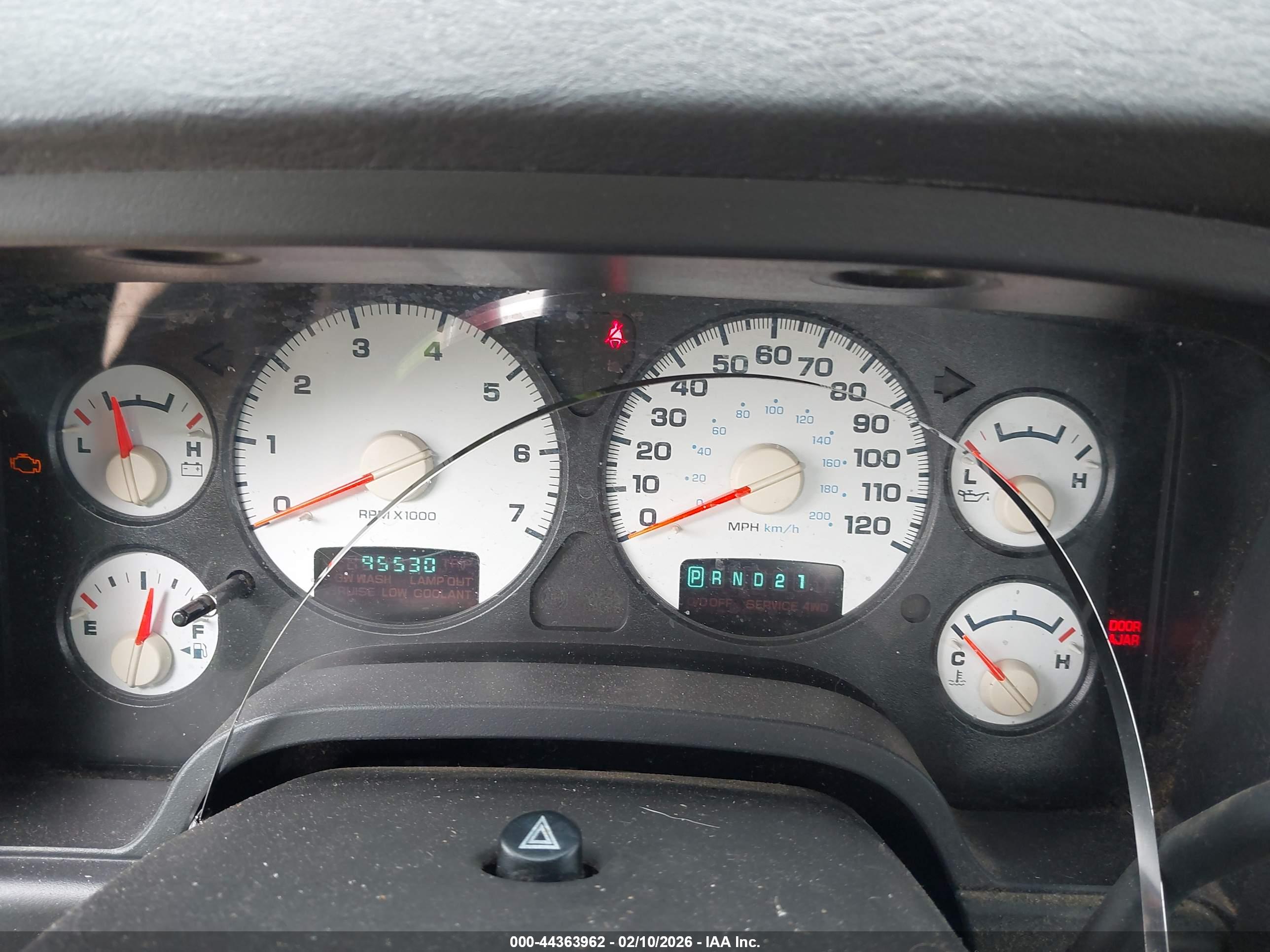 DODGE RAM image 7