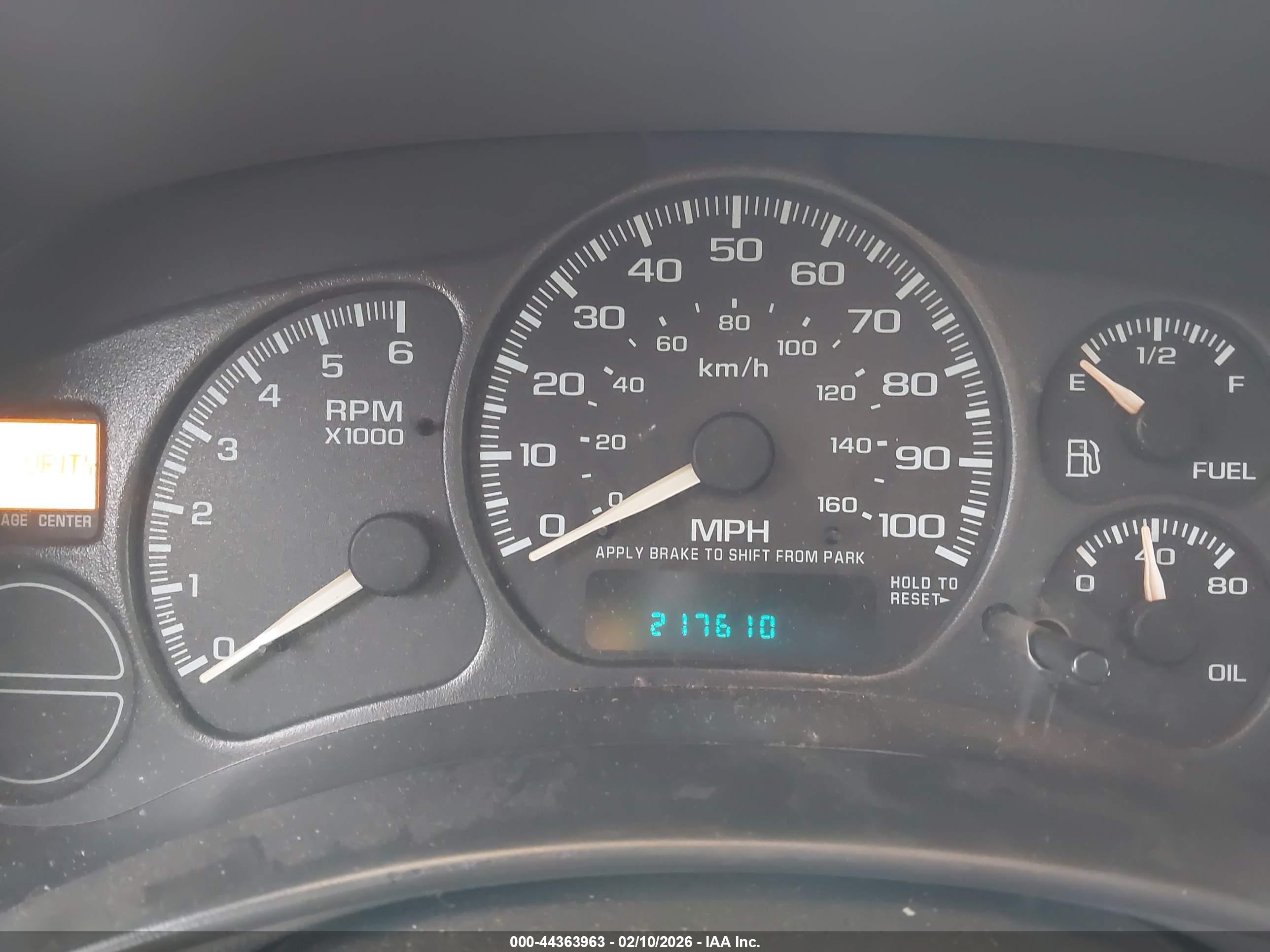 CHEVROLET TAHOE image 7