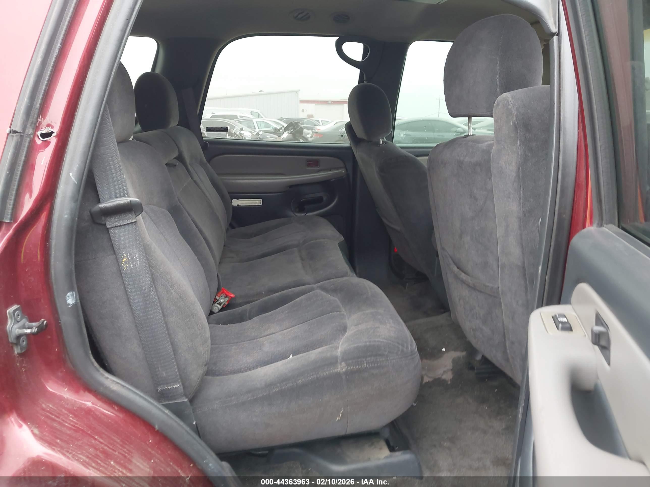 CHEVROLET TAHOE image 8