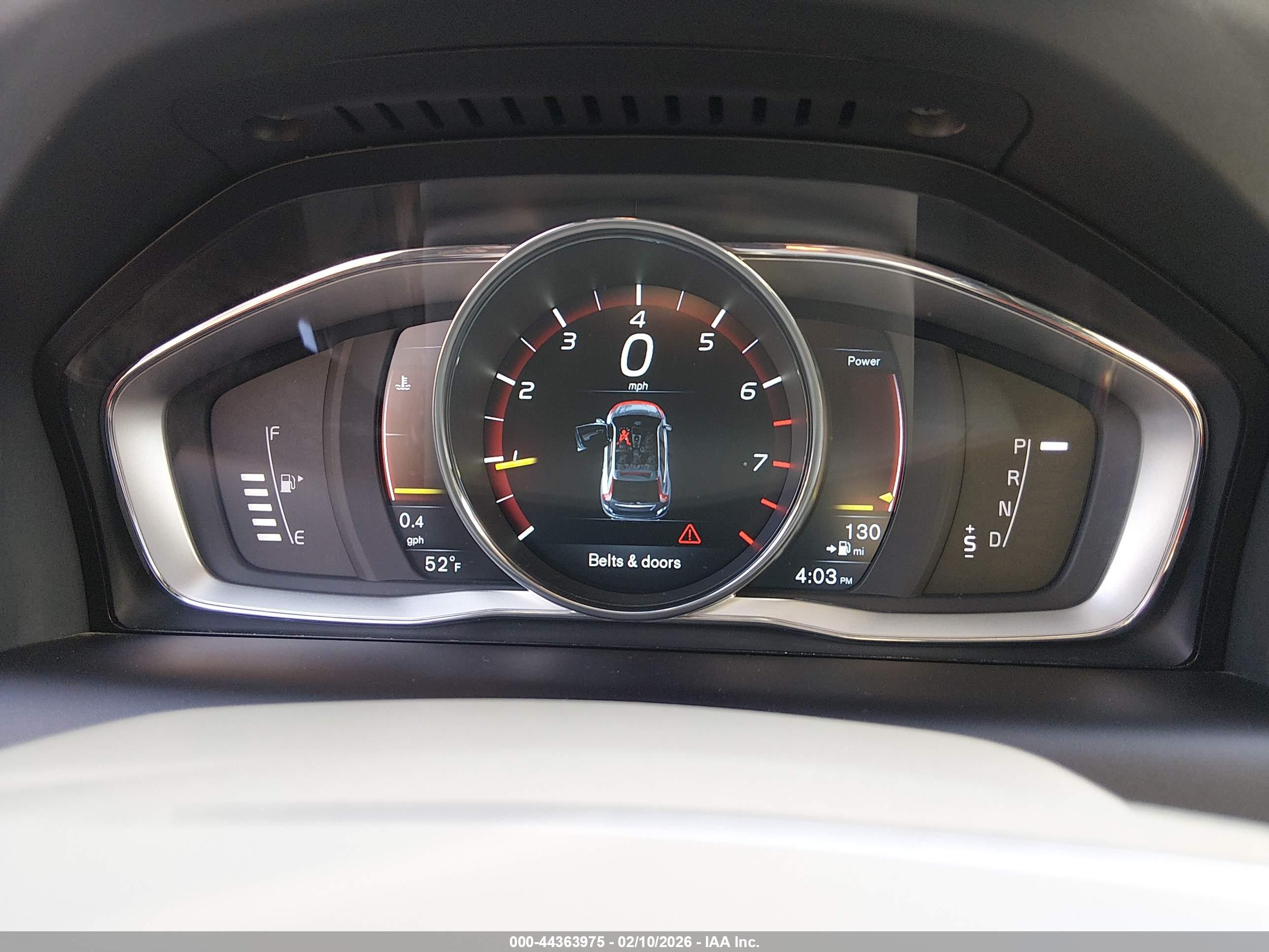 VOLVO XC60 image 7