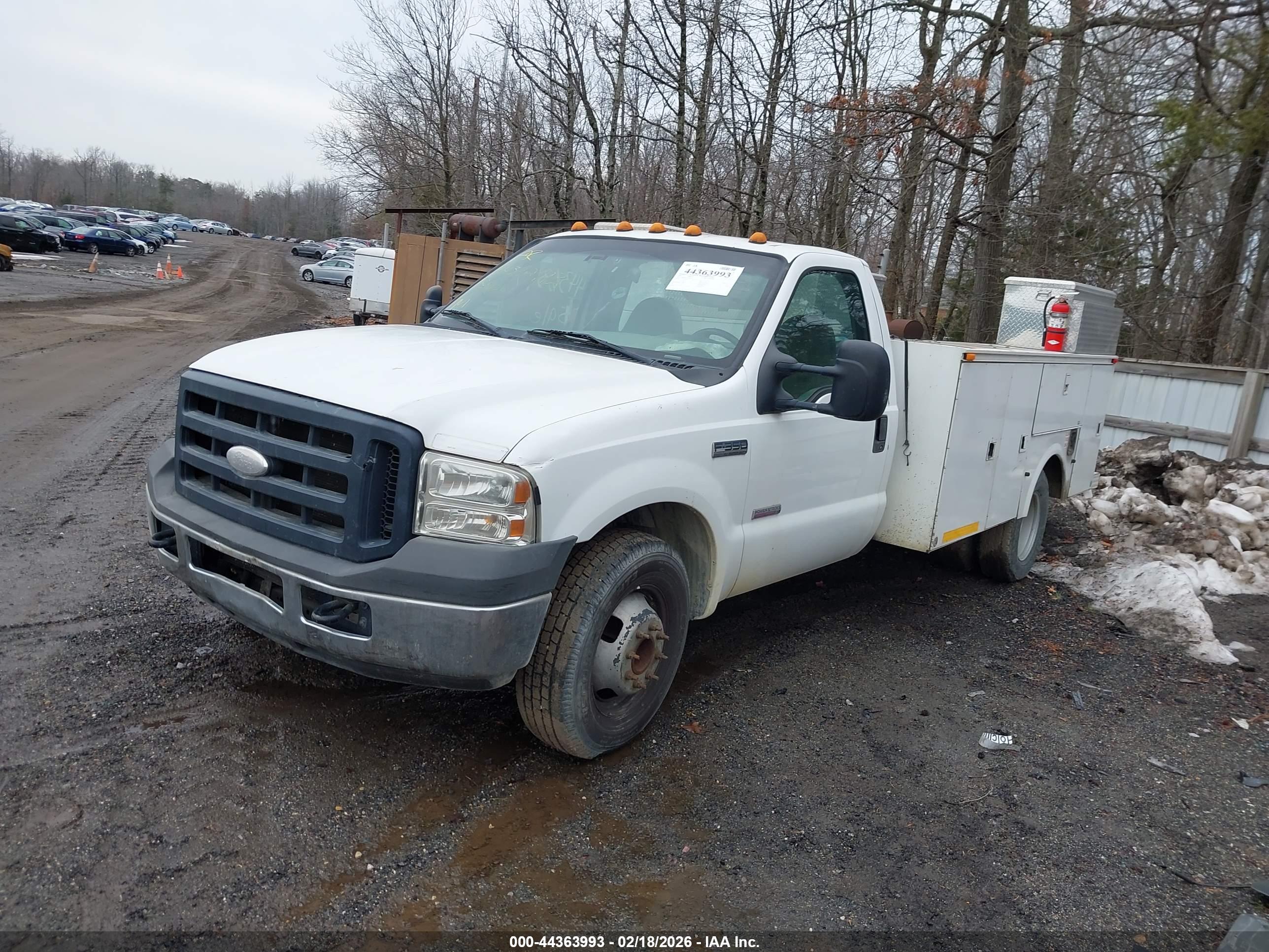 FORD F-350 image 2