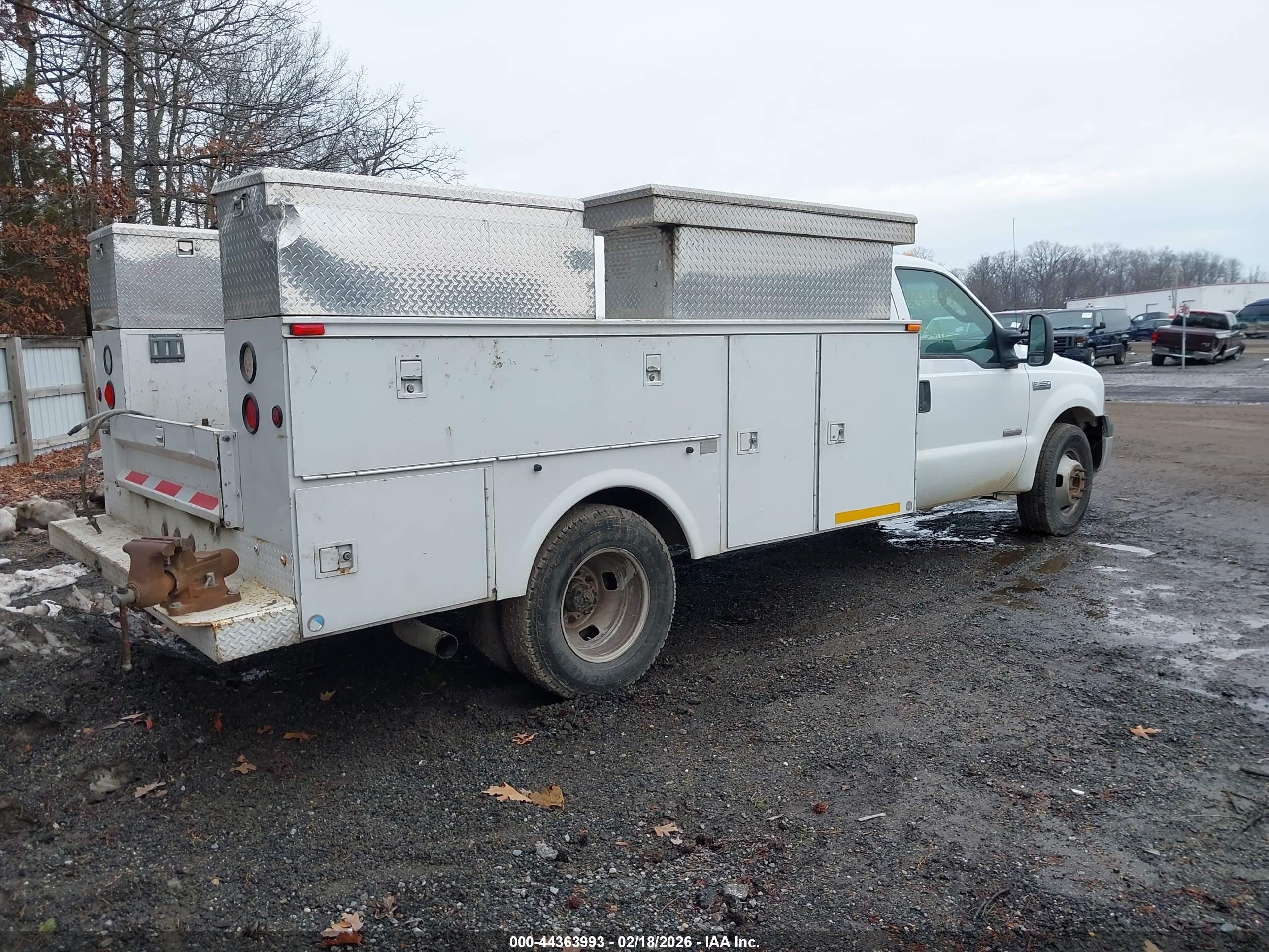FORD F-350 image 4