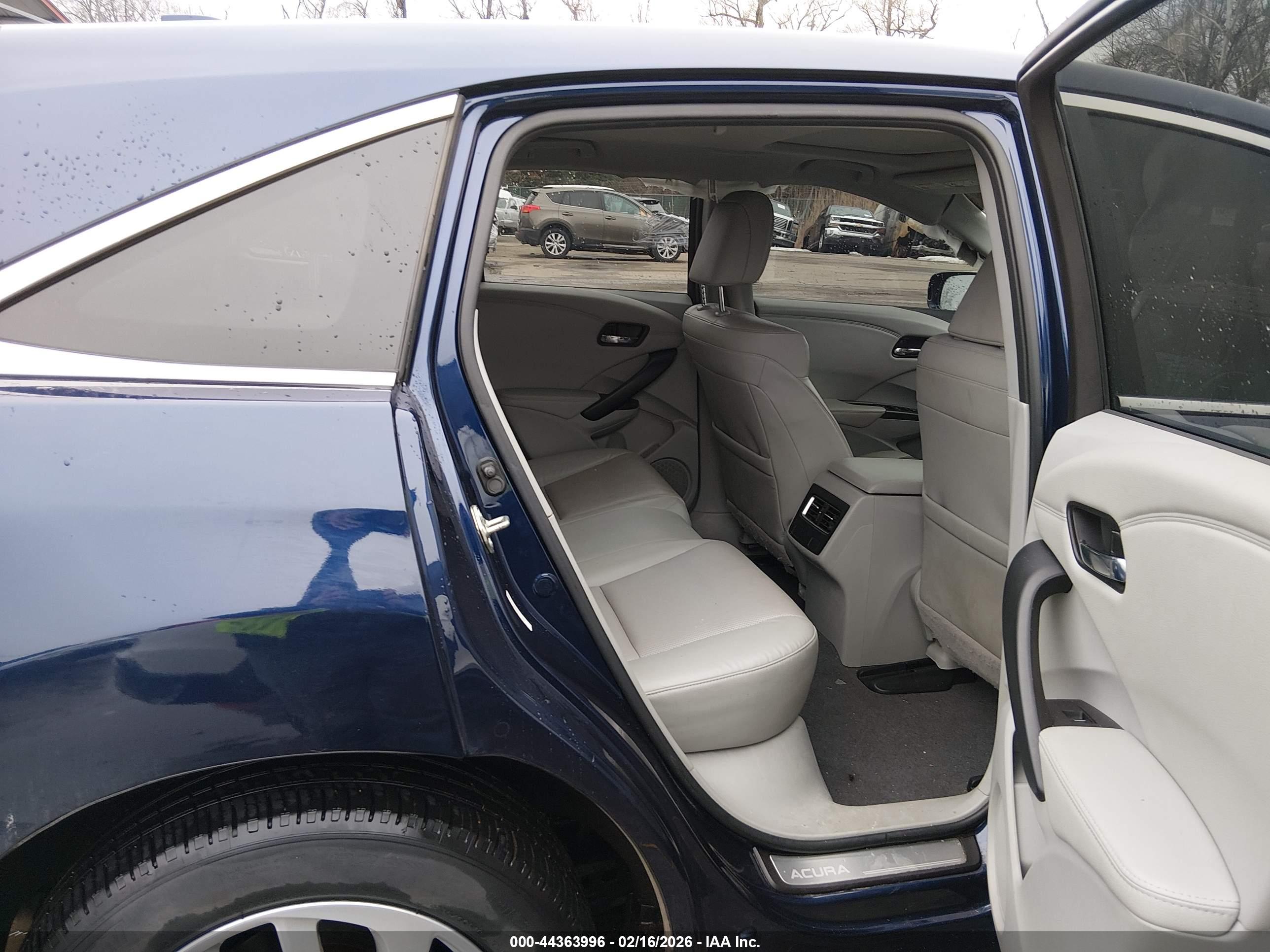 ACURA RDX image 8