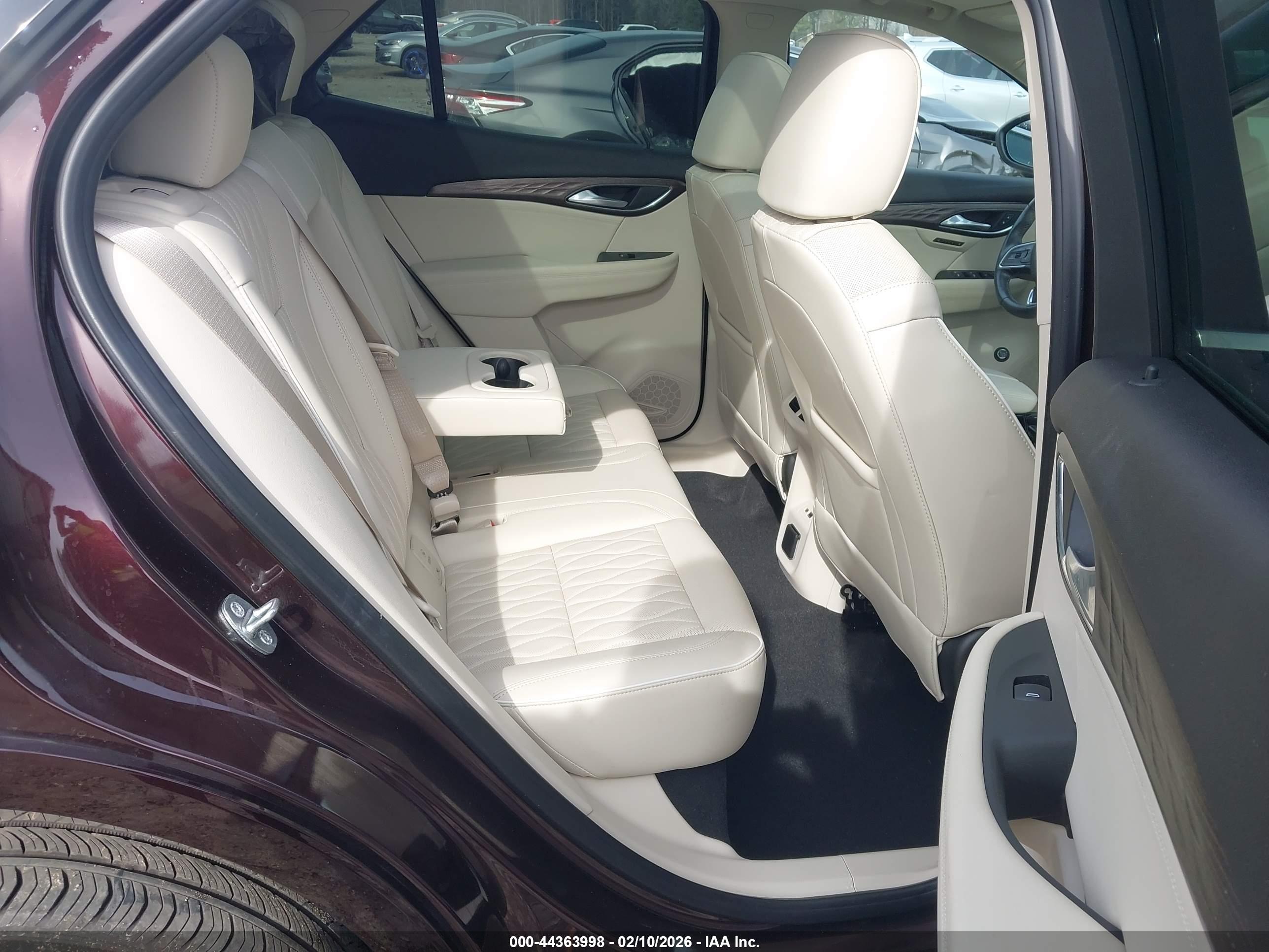 BUICK ENVISION image 8