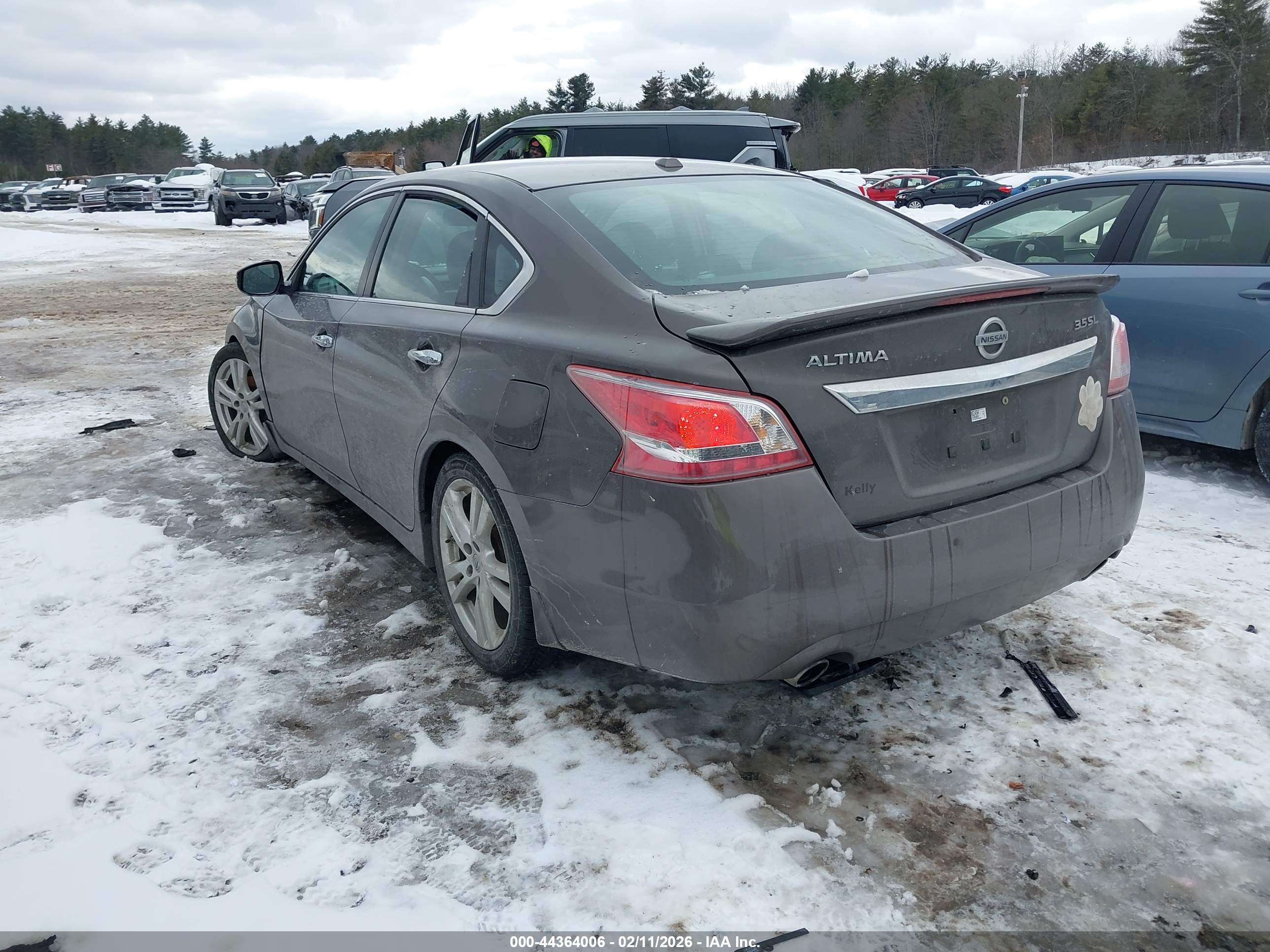 NISSAN ALTIMA image 3