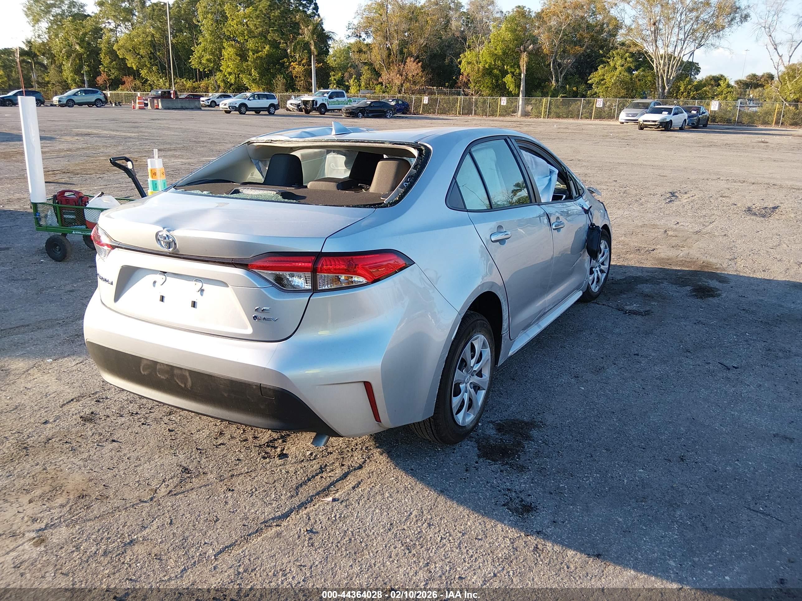 TOYOTA COROLLA image 4