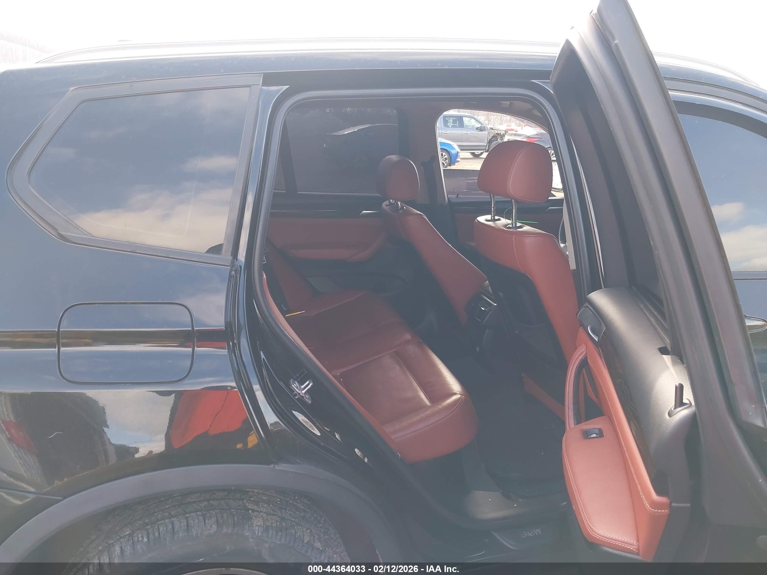 BMW X3 image 8