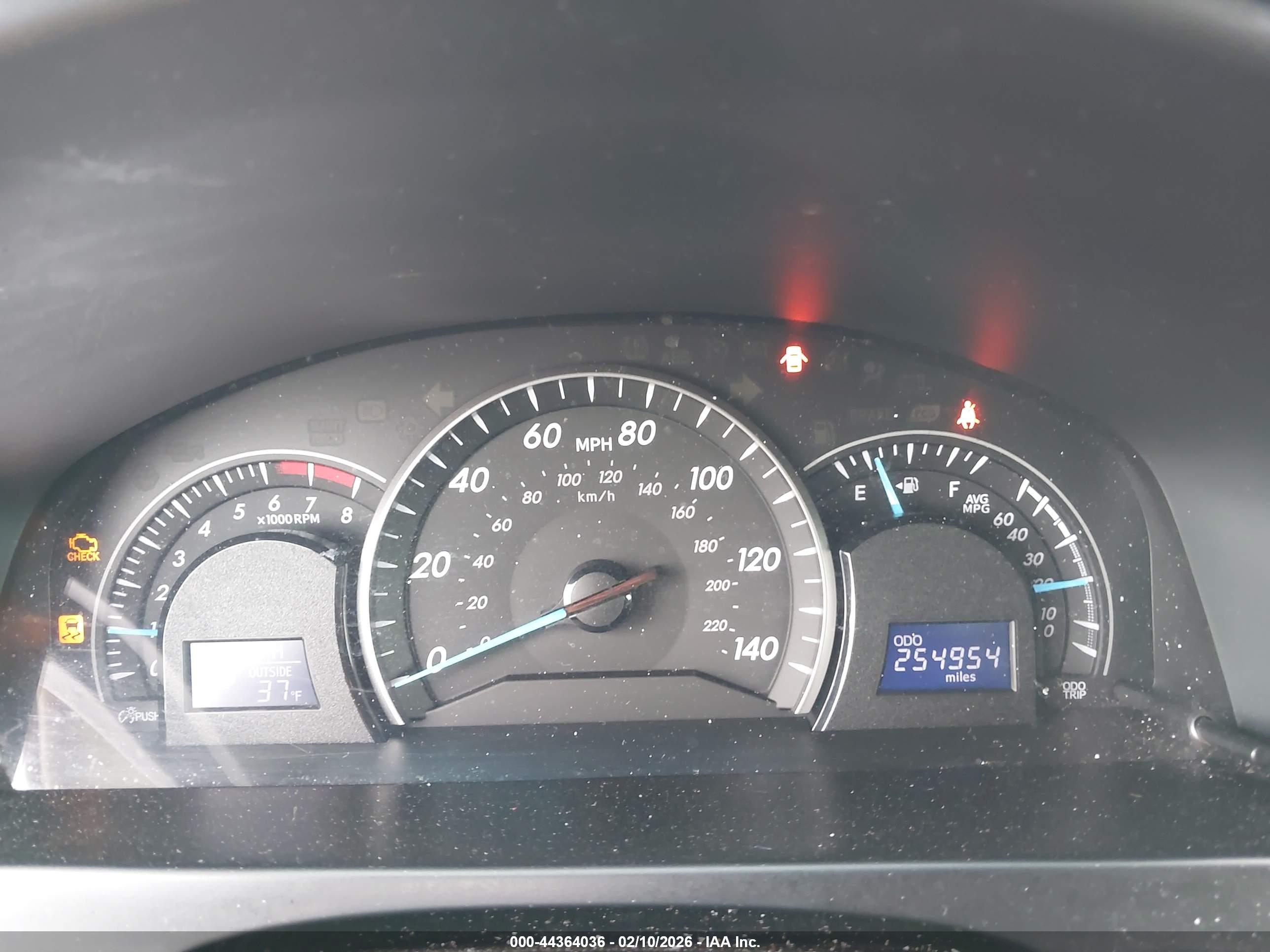 TOYOTA CAMRY image 7