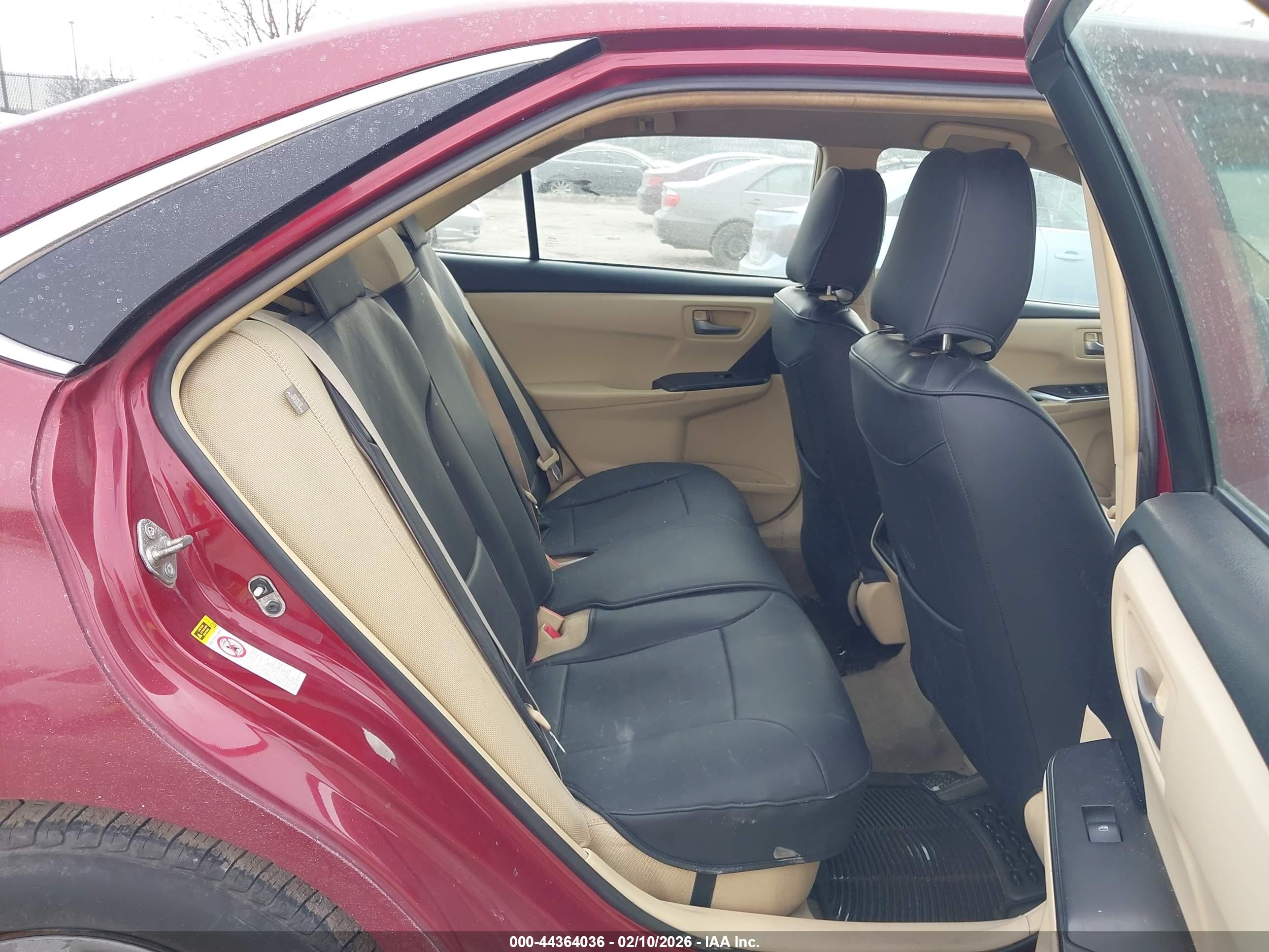 TOYOTA CAMRY image 8
