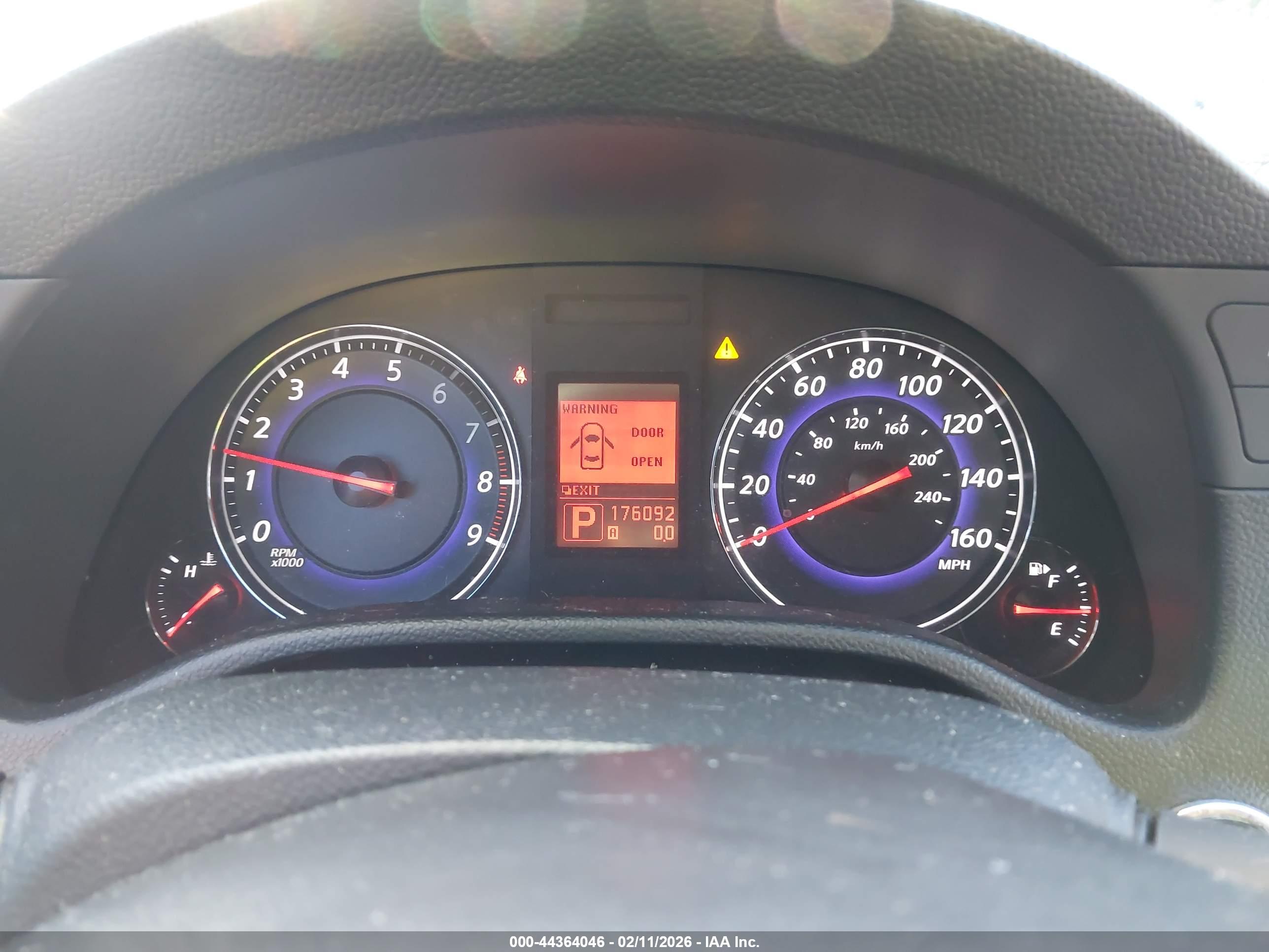 INFINITI G37X image 7