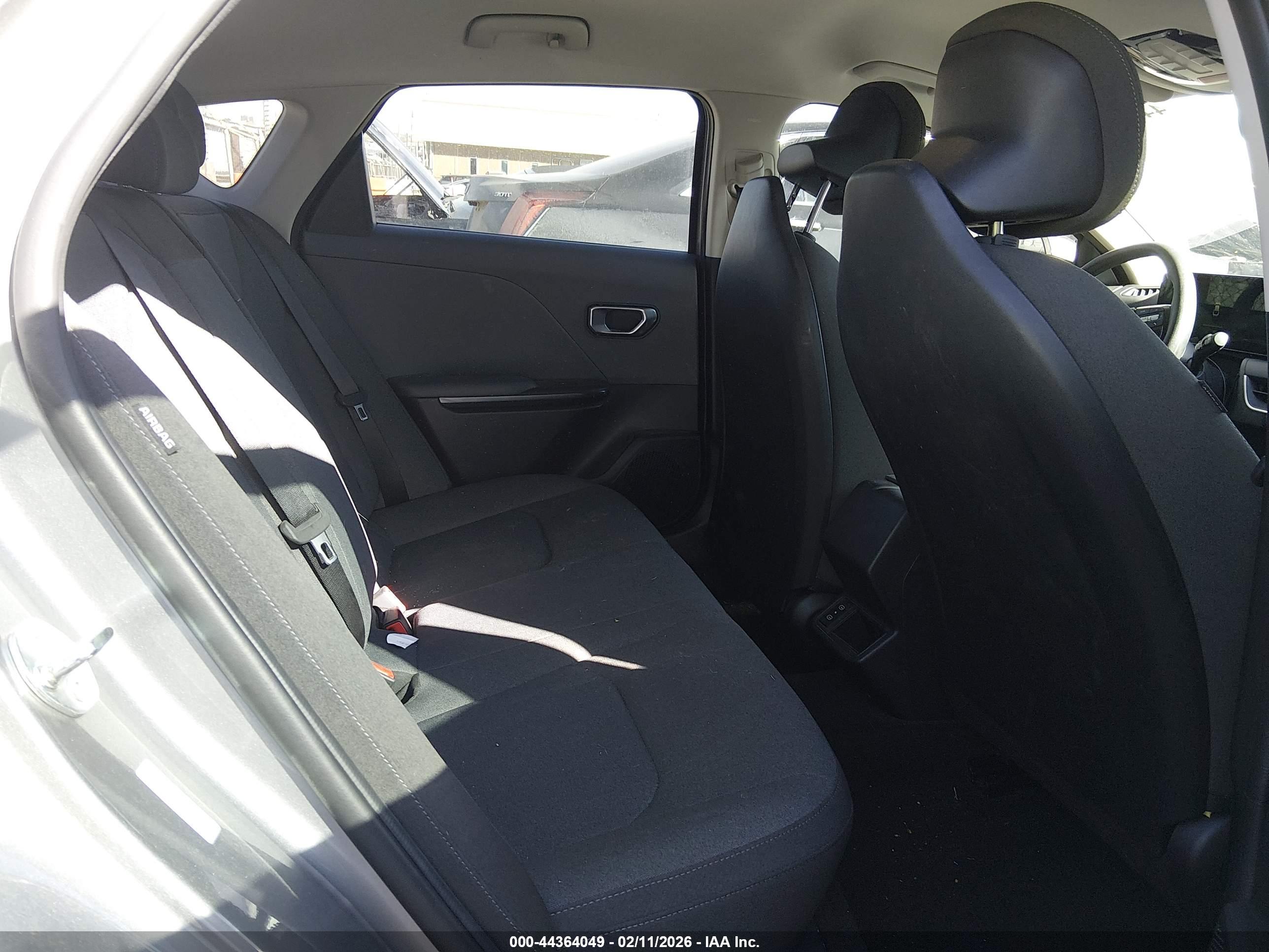 KIA K4 image 8