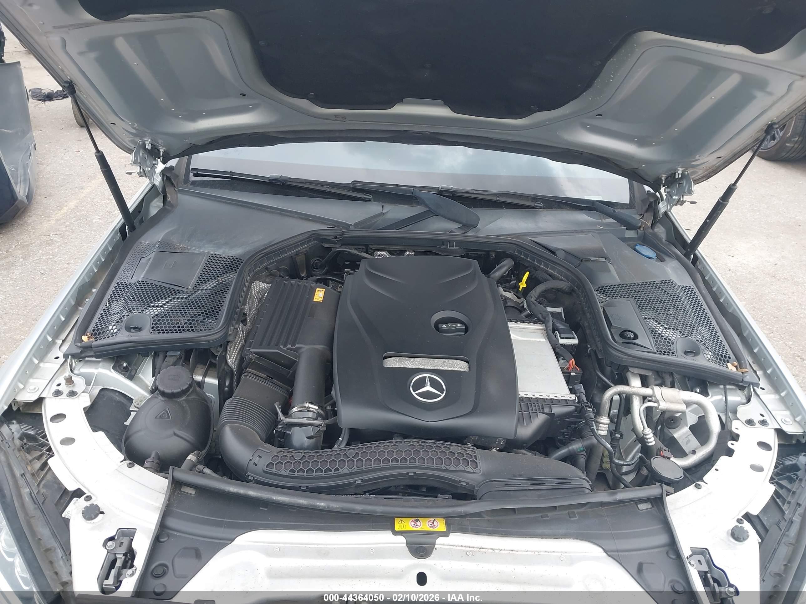 MERCEDES-BENZ C image 10