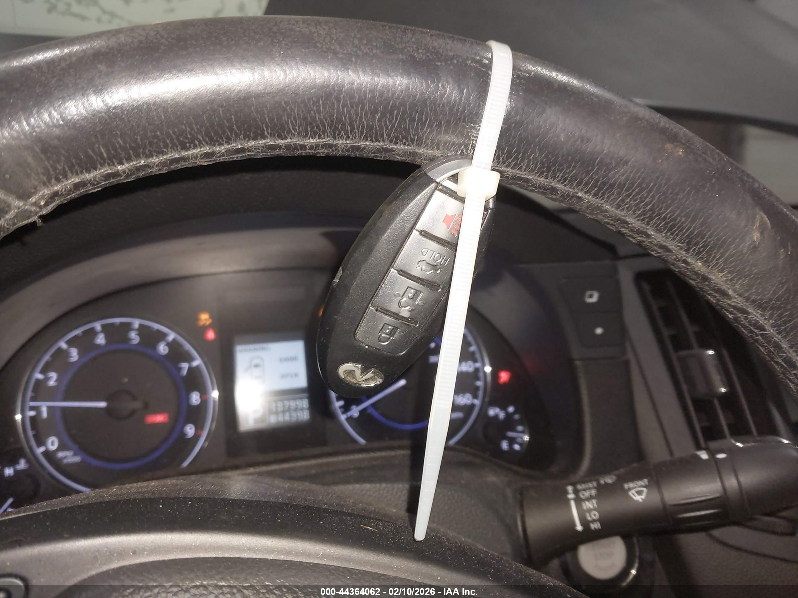 INFINITI G25X image 11