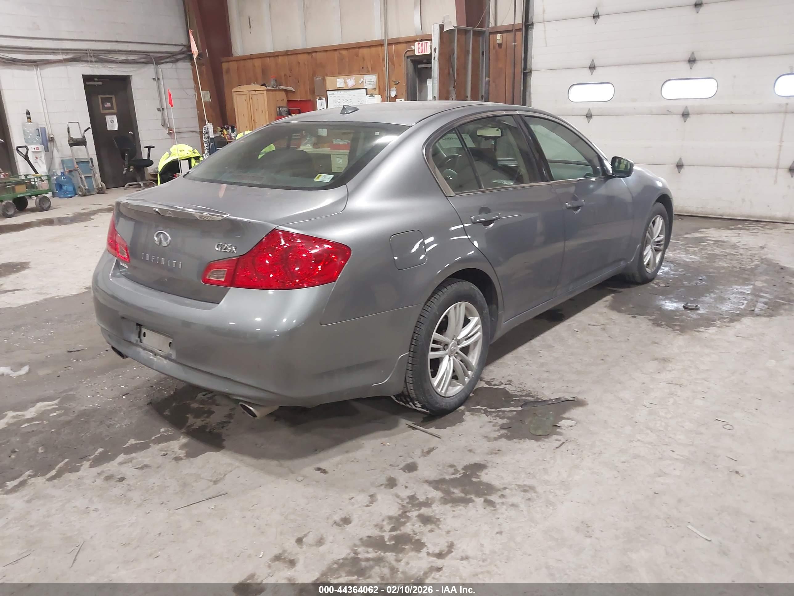 INFINITI G25X image 4