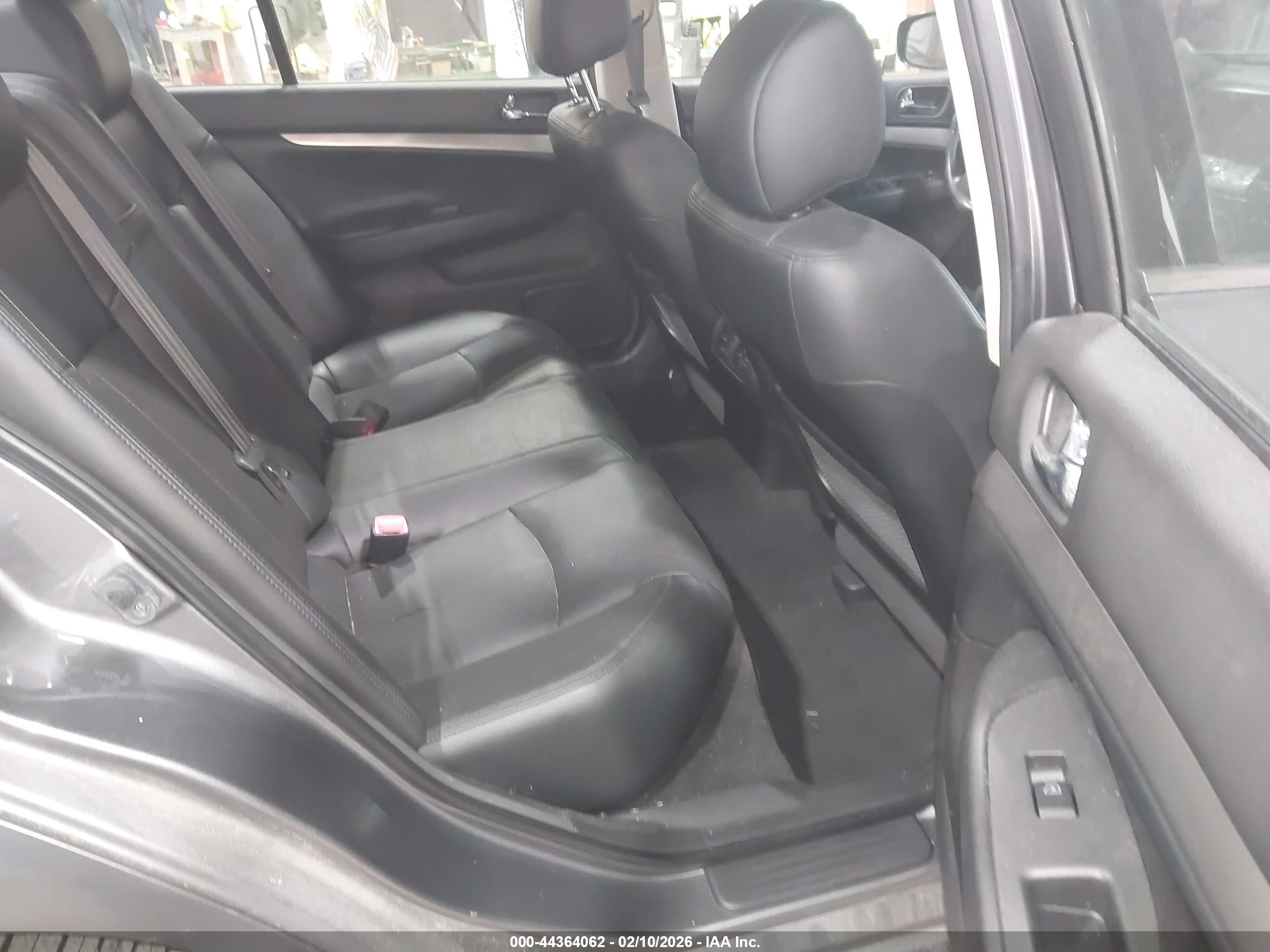 INFINITI G25X image 8