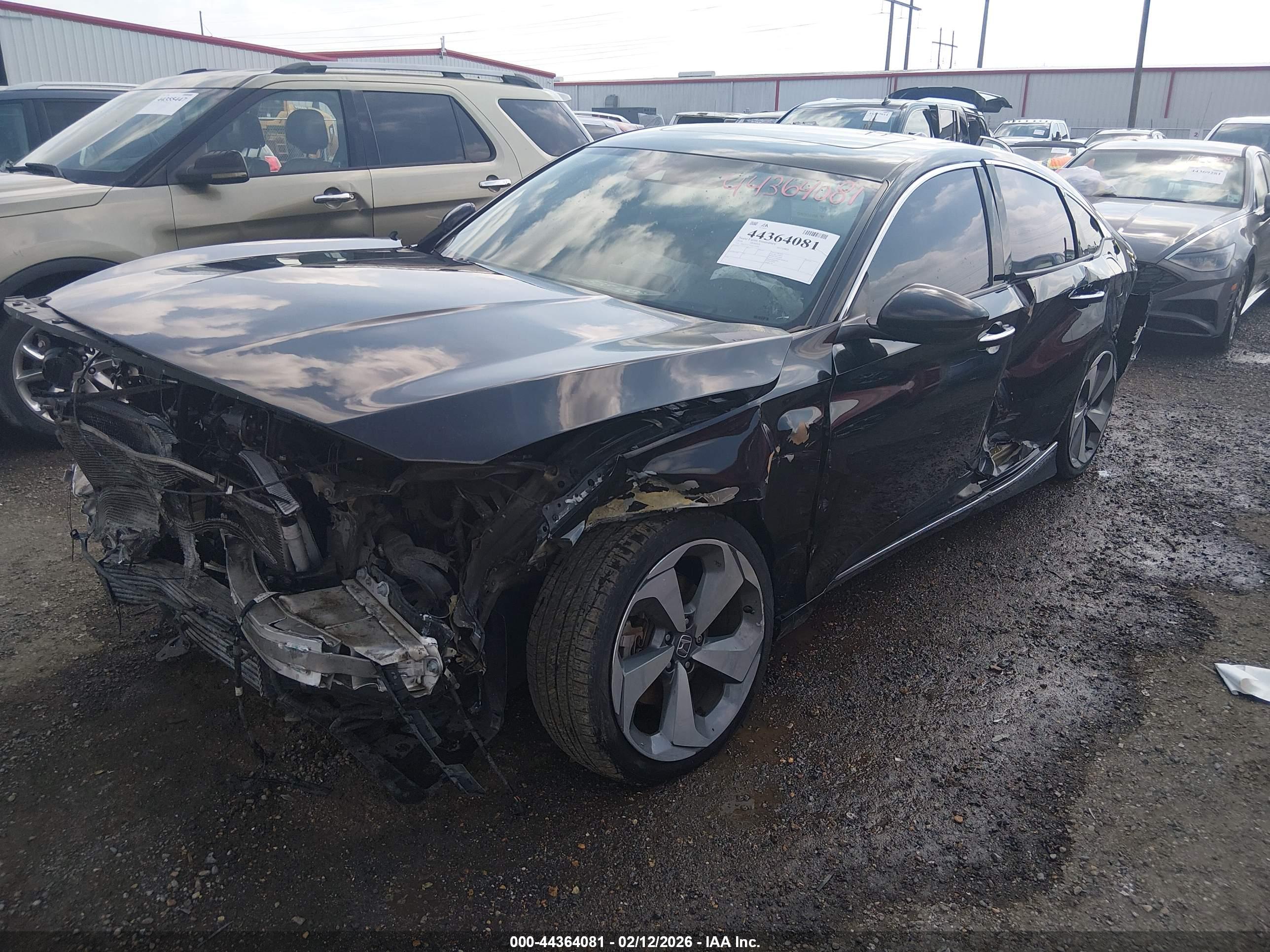 HONDA ACCORD image 2