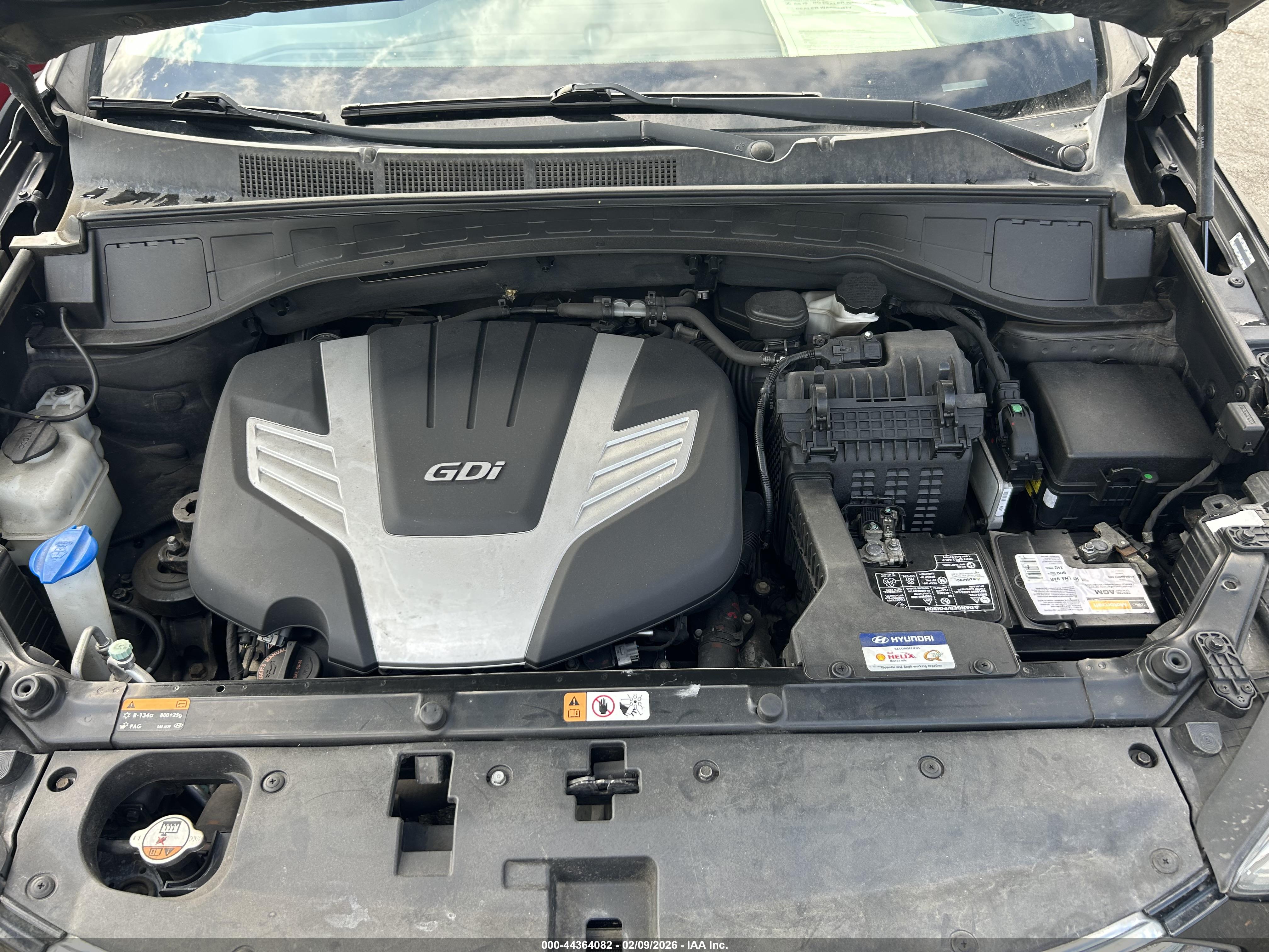 HYUNDAI SANTA image 10