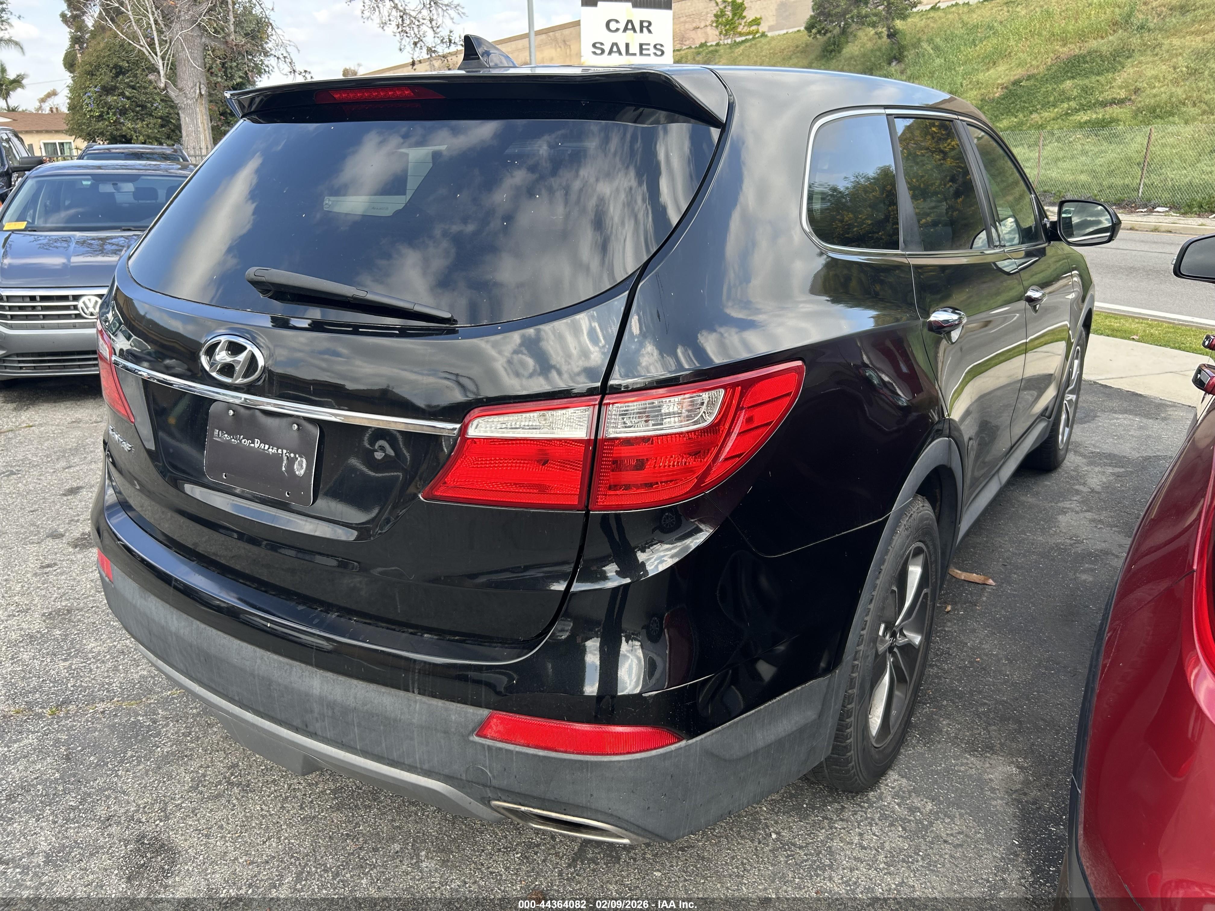 HYUNDAI SANTA image 4