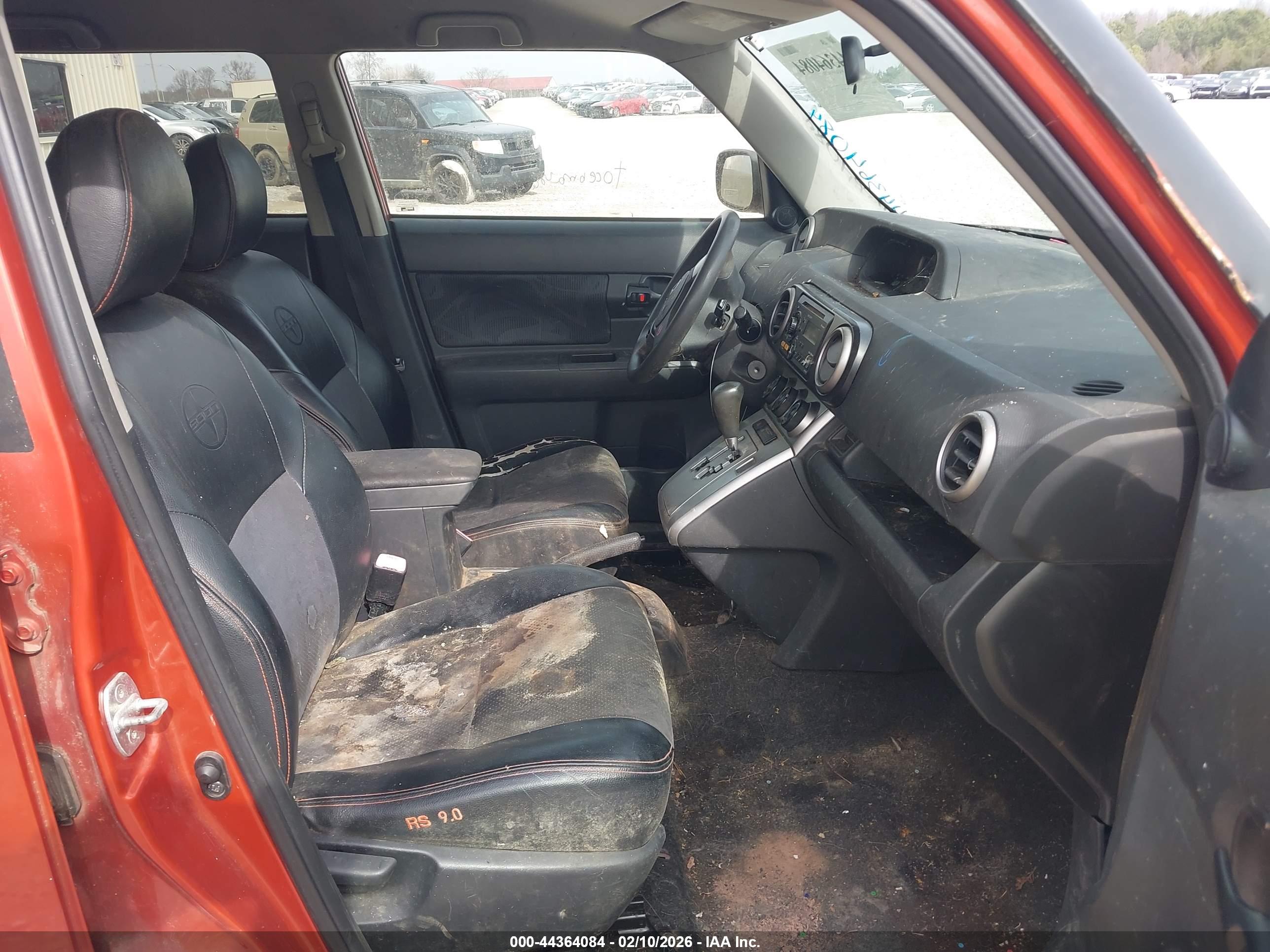 SCION XB image 5