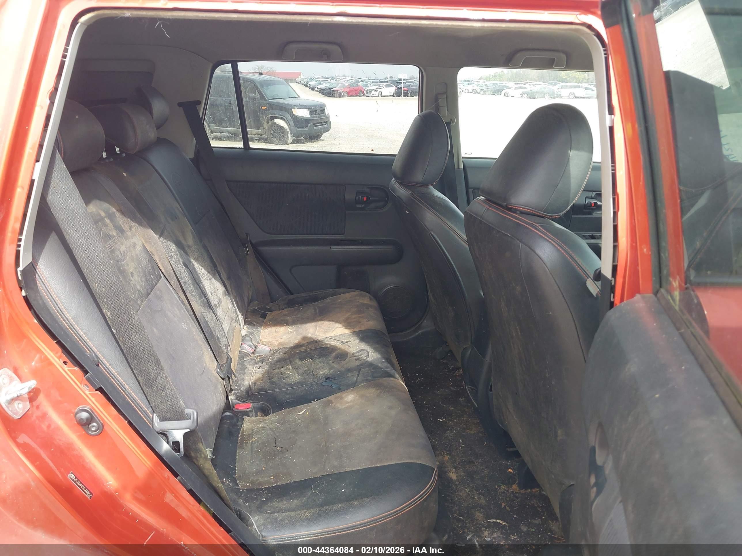 SCION XB image 8